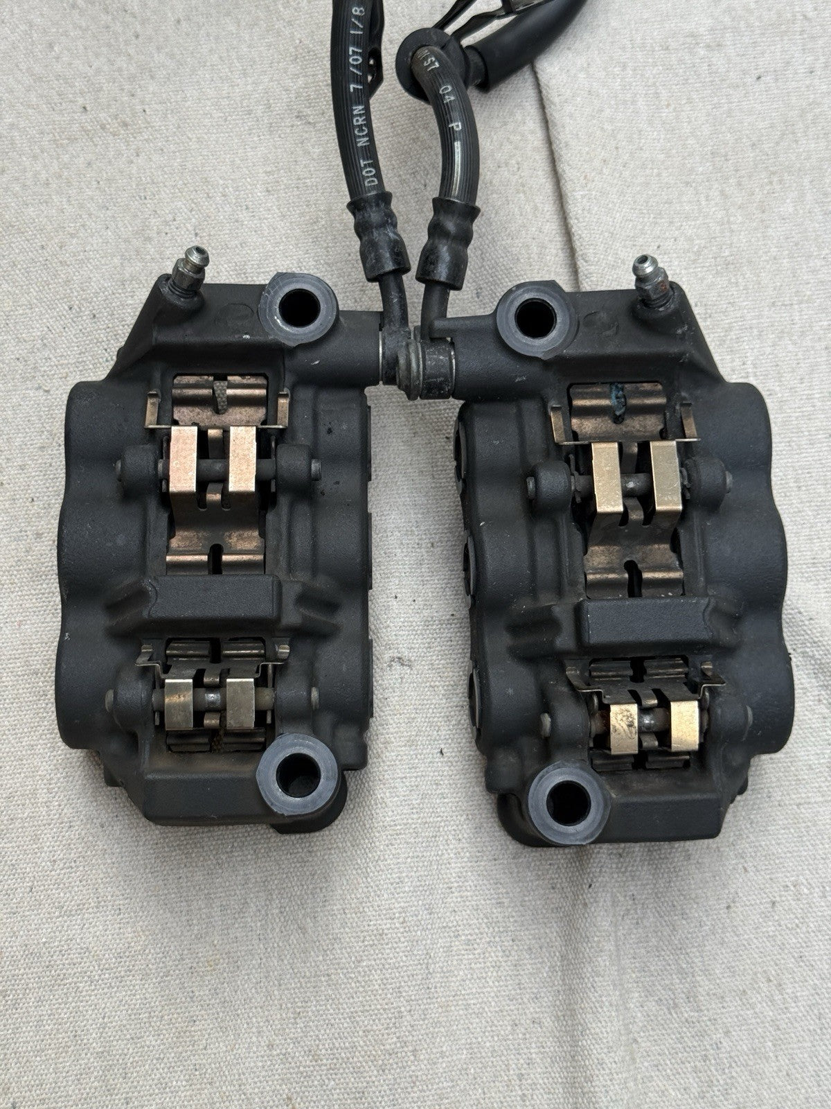2007-2008 Yamaha YZF-R1 R1 OEM Front Brake Calipers L&R Master Cylinder Radial 11