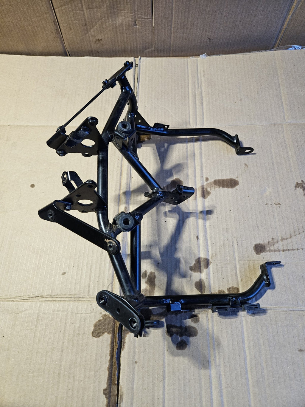 17-19 Kawasaki Ninja 650 EX650 ABS KRT OEM Upper Fairing Stay Bracket 39137-06678