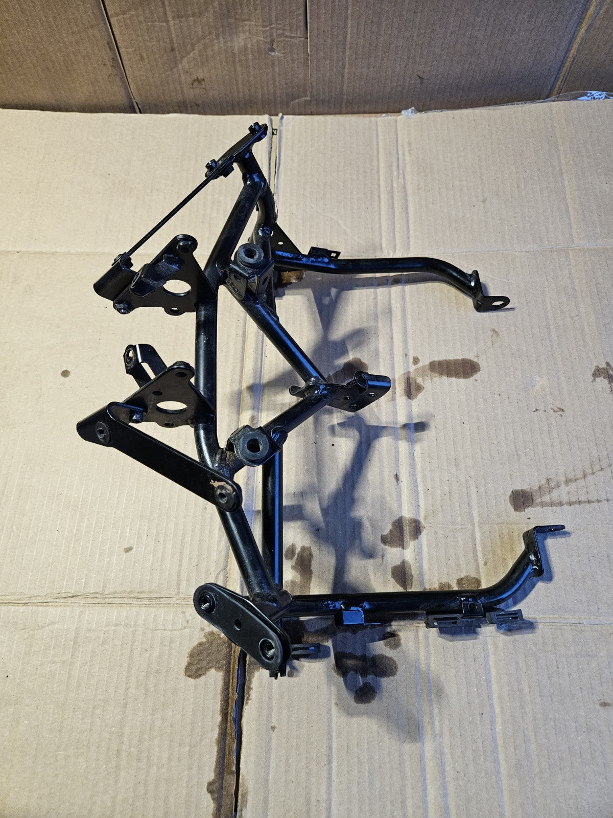 17-19 Kawasaki Ninja 650 EX650 ABS KRT OEM Upper Fairing Stay Bracket 39137-06678