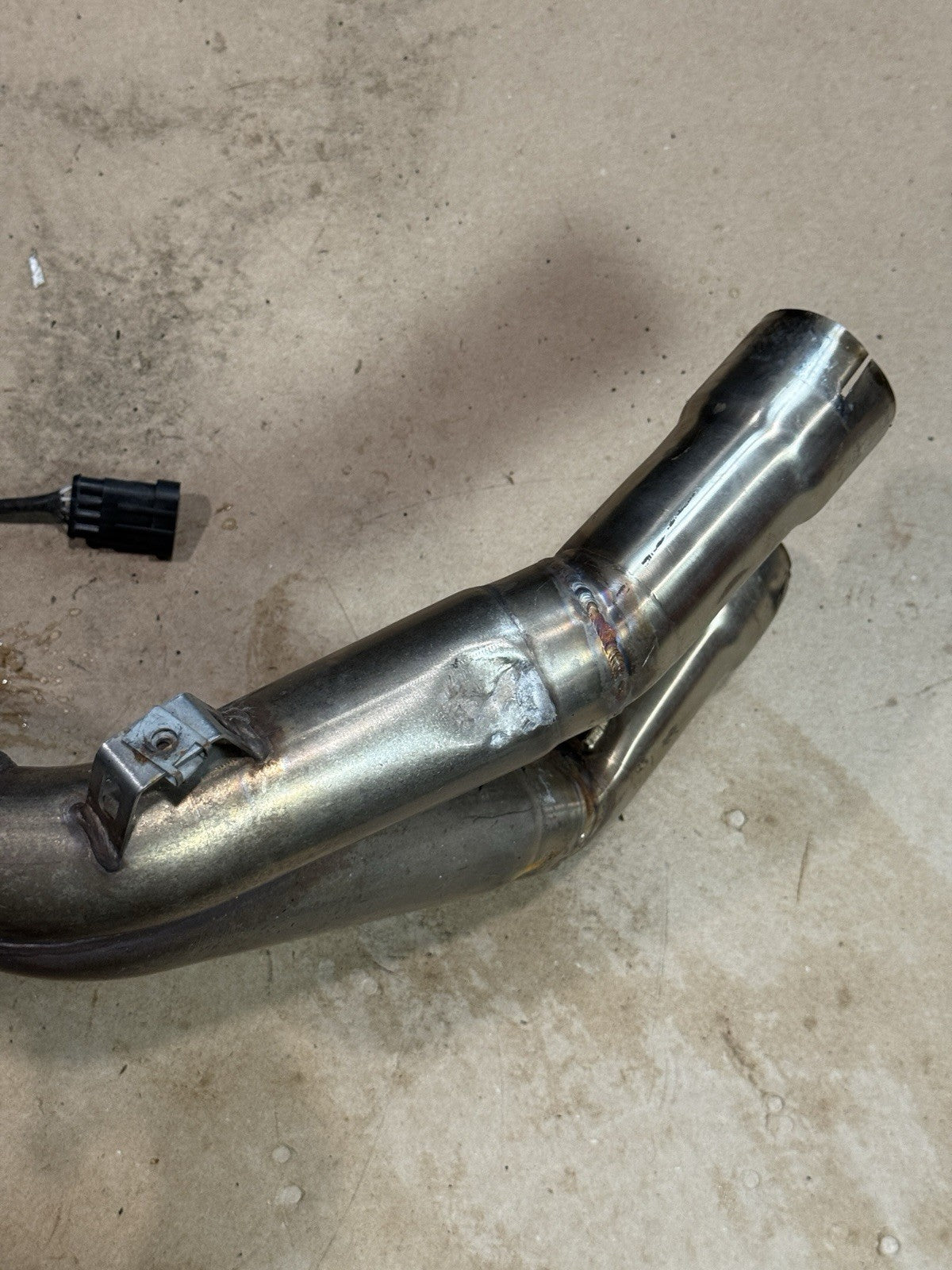 2011-13 Ducati 848 Evo 1098 1198 OEM Exhaust Headers Mid Pipe Assembly Straight