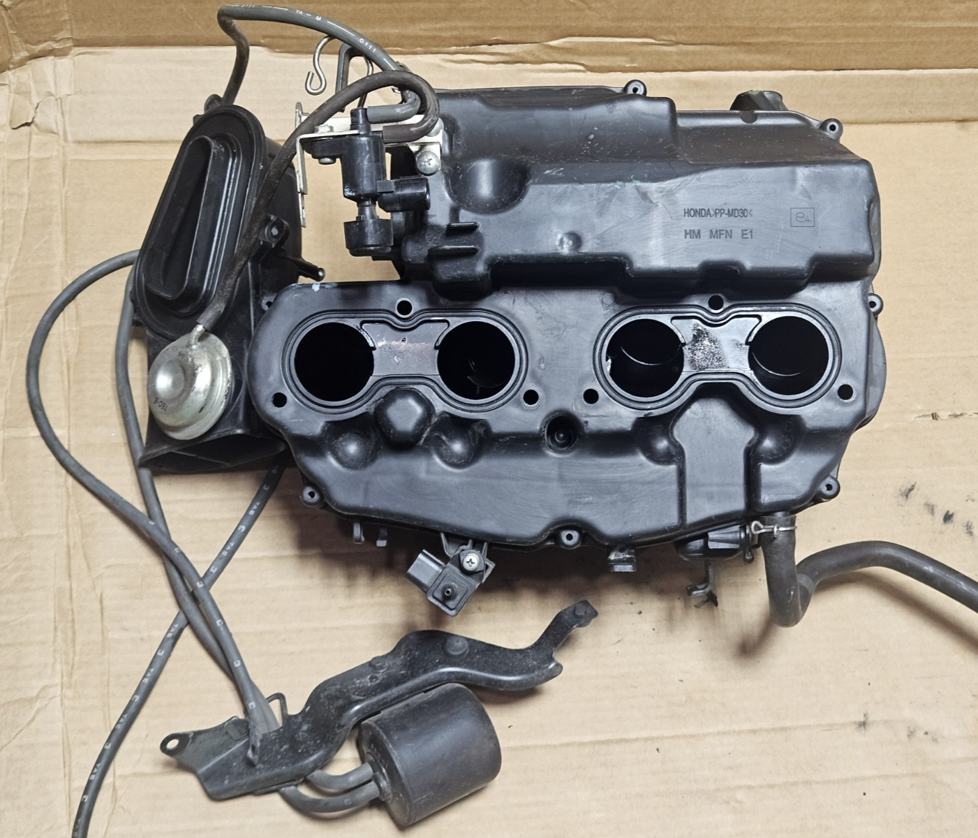 2008-2016 Honda CB1000R OEM Air Box Airbox Filter Intake Cleaner