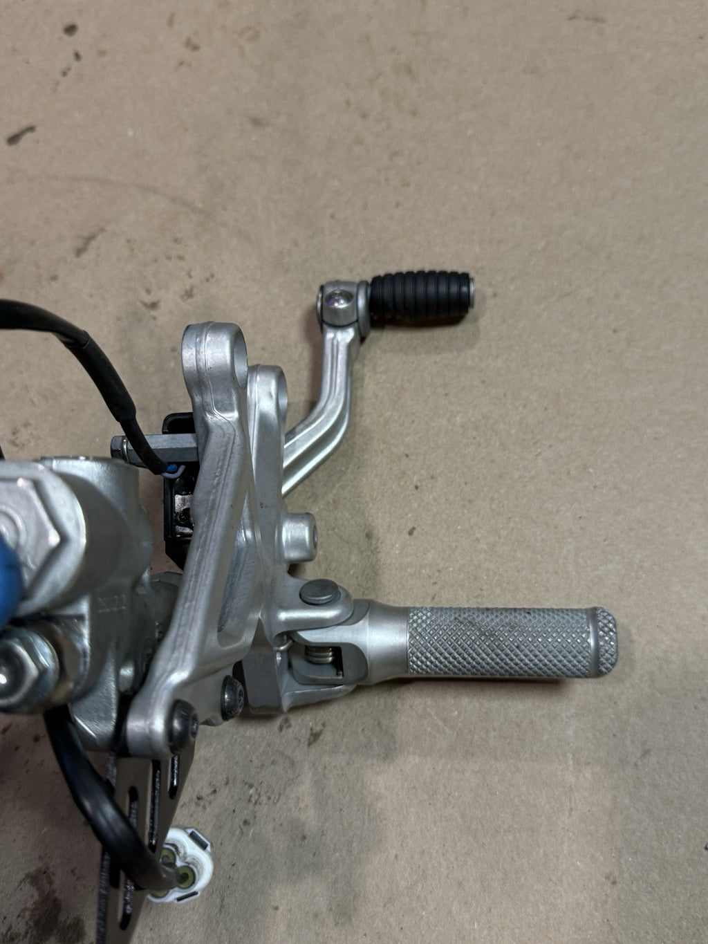21-24 Aprilia RSV4 1100 OEM Rear Brembo Brake Master Cylinder Lever Genuine OEM