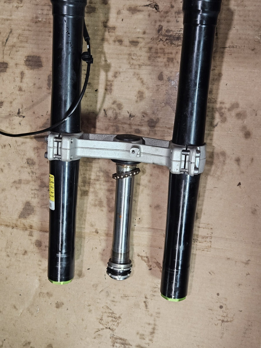 13-18 Kawasaki Ninja ZX6R 636 OEM Front End Forks Tubes Triple Tree Suspension