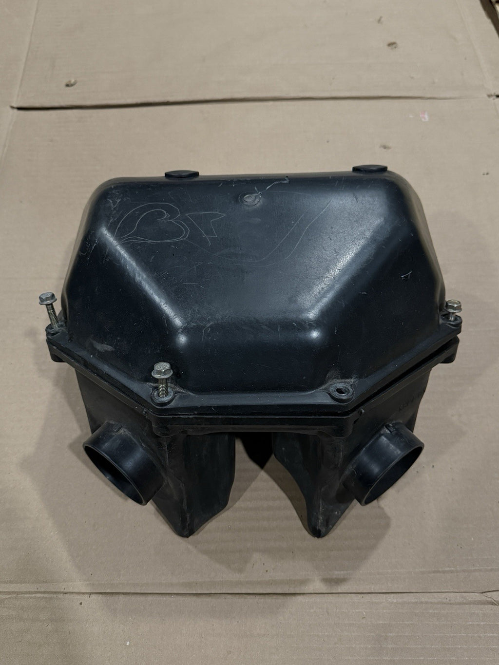1998-1999 Kawasaki Ninja ZX6R ZX600G OEM Airbox Air Box Filter Case 11010-17360