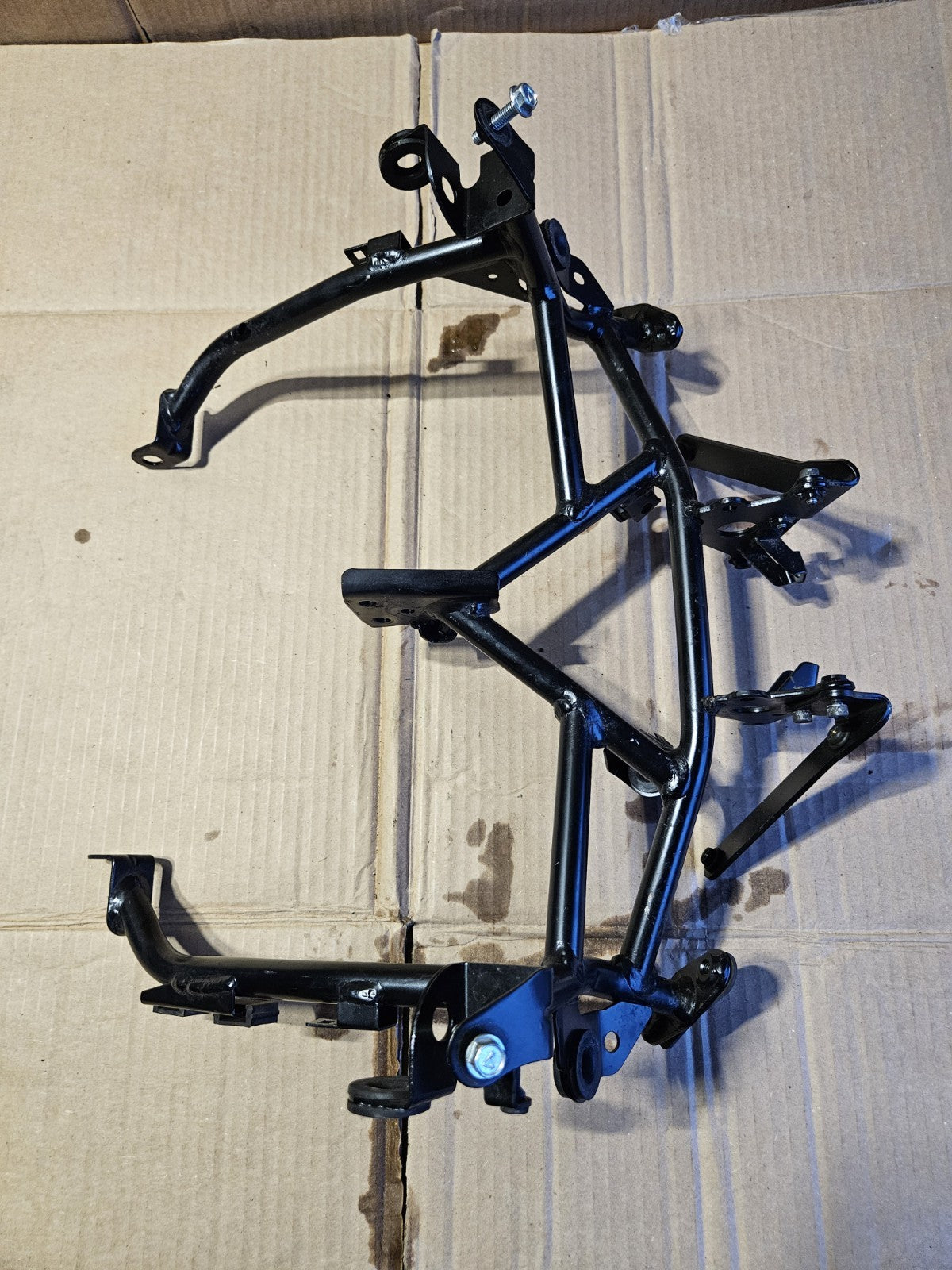 17-19 Kawasaki Ninja 650 EX650 ABS KRT OEM Upper Fairing Stay Bracket 39137-06674
