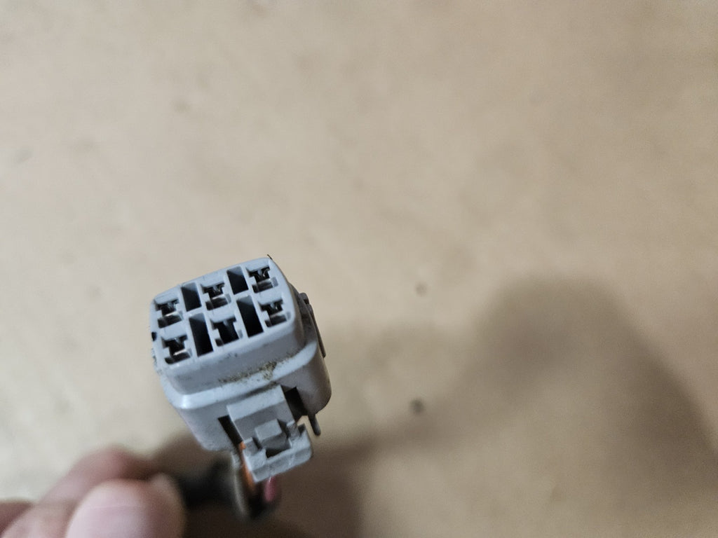 06-09 Suzuki GSXR600 GSXR750 OEM Upper Triple Tree Ignition Switch 51311-01H004