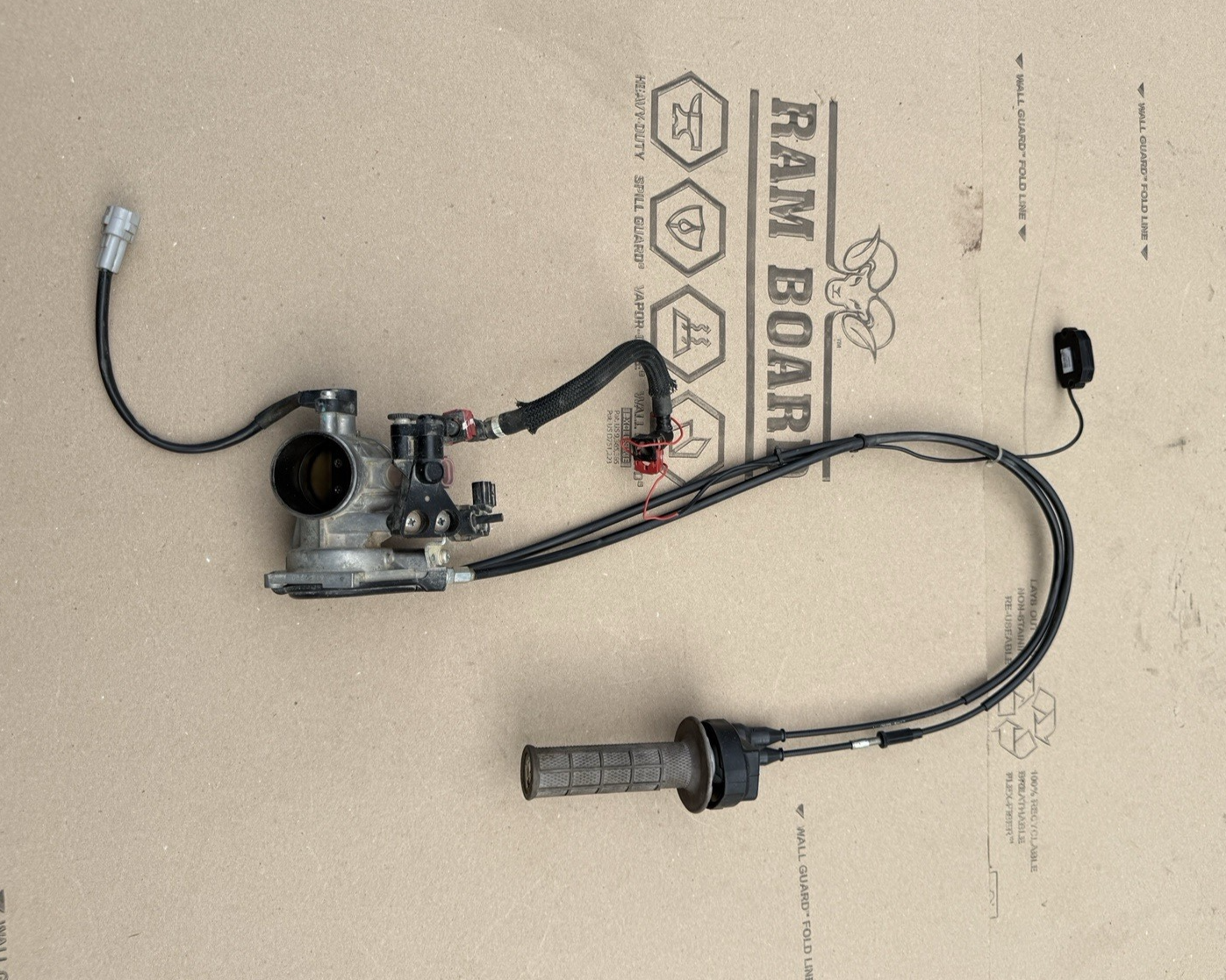 2016-2018 Kawasaki KX450F OEM Throttle Body Fuel Injector 16163-0859