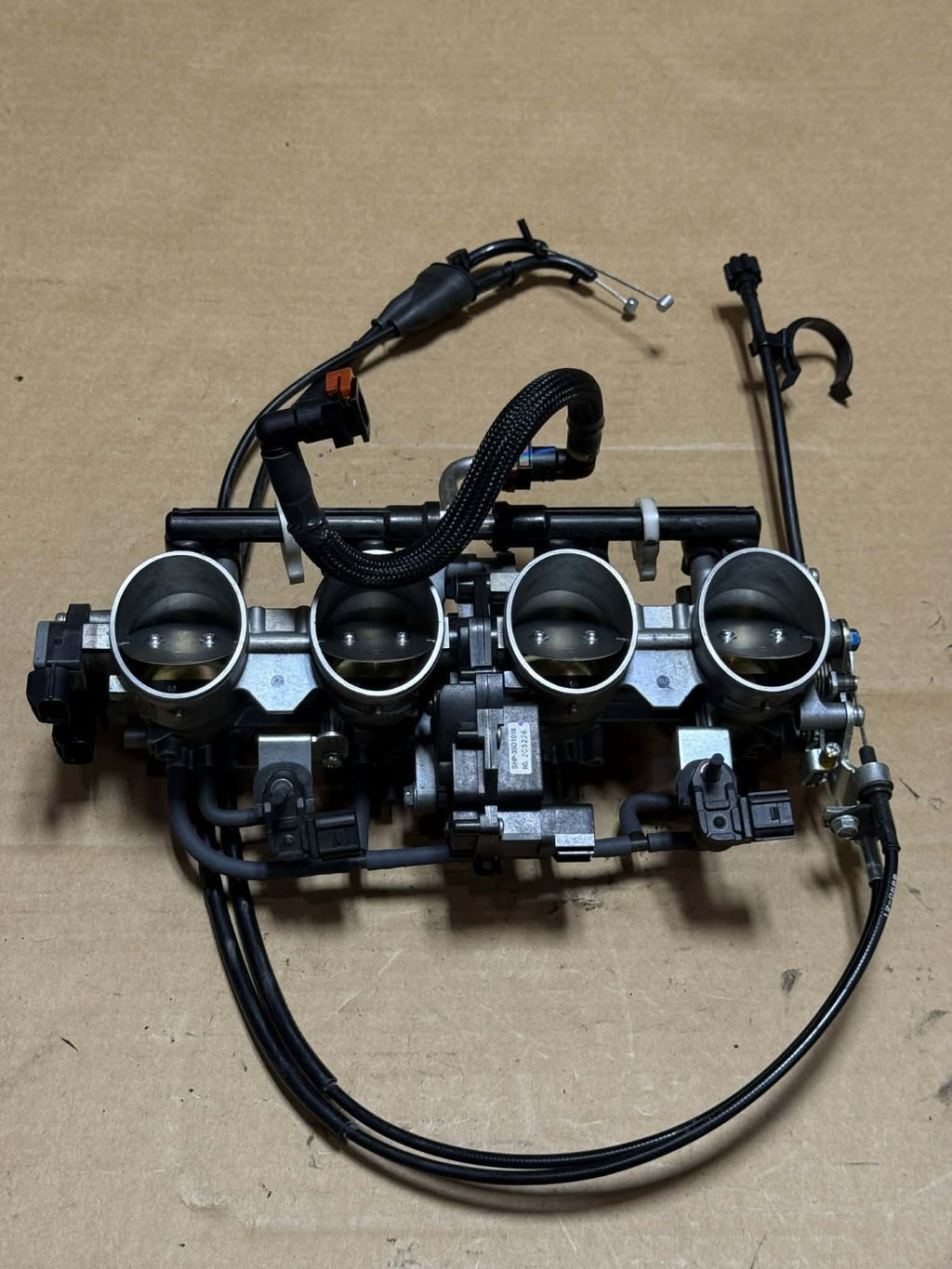 2019-2023 Kawasaki Ninja ZX6R 636 Throttle Body Assembly and Fuel Injectors OEM