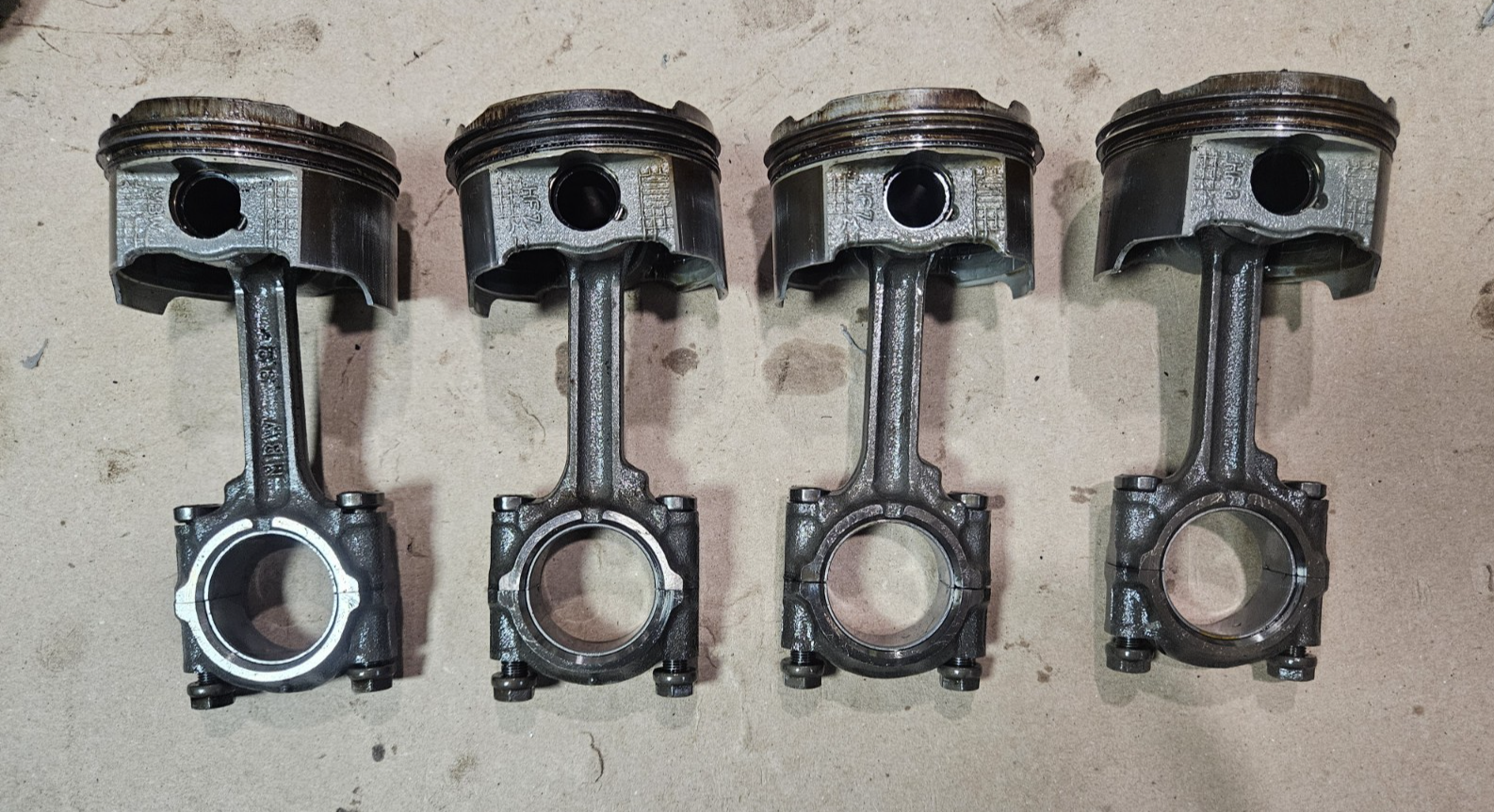 01-06 Honda CBR600F4I CBR600 F4I Engine Motor Block Pistons Connecting Rods Set