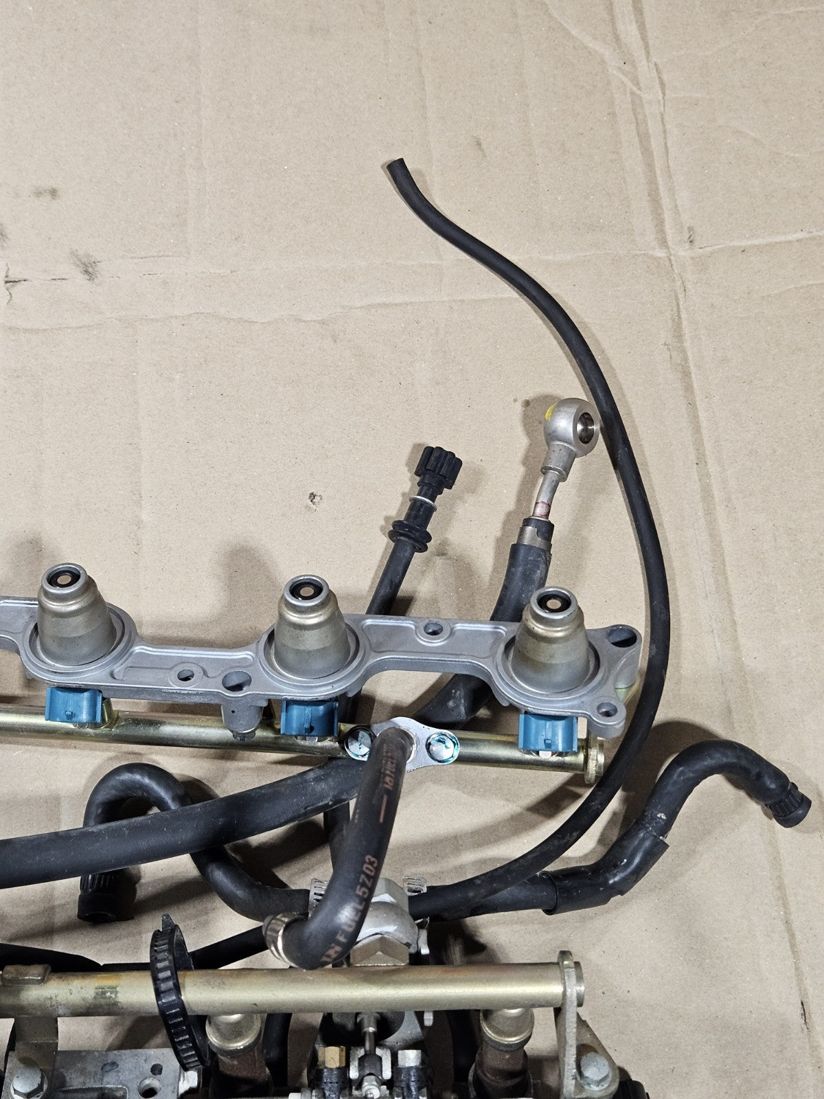 2006-2007 Honda CBR1000RR Fireblade OEM Throttle Bodies Injectors 16401-MEL-A212