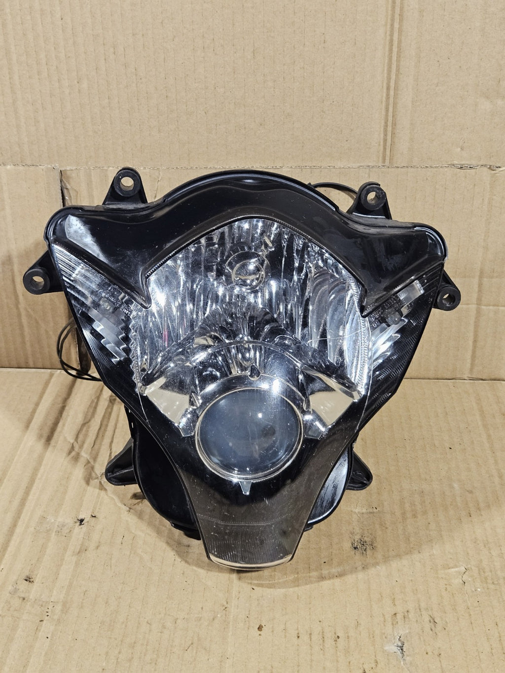2006 2007 Suzuki GSXR600 Headlight Assembly OEM 1110001H00 Genuine Lamp0