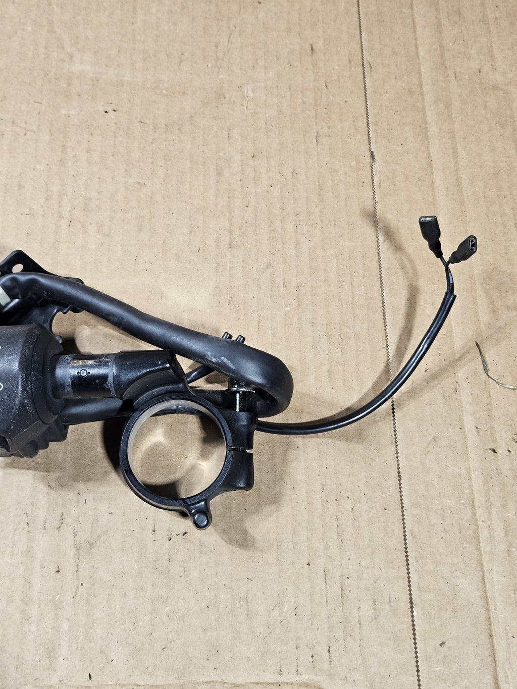 2005-2007 Honda CBR1000RR OEM Left Clip-On Handlebar Switch Grip 53150-MEL-D0011