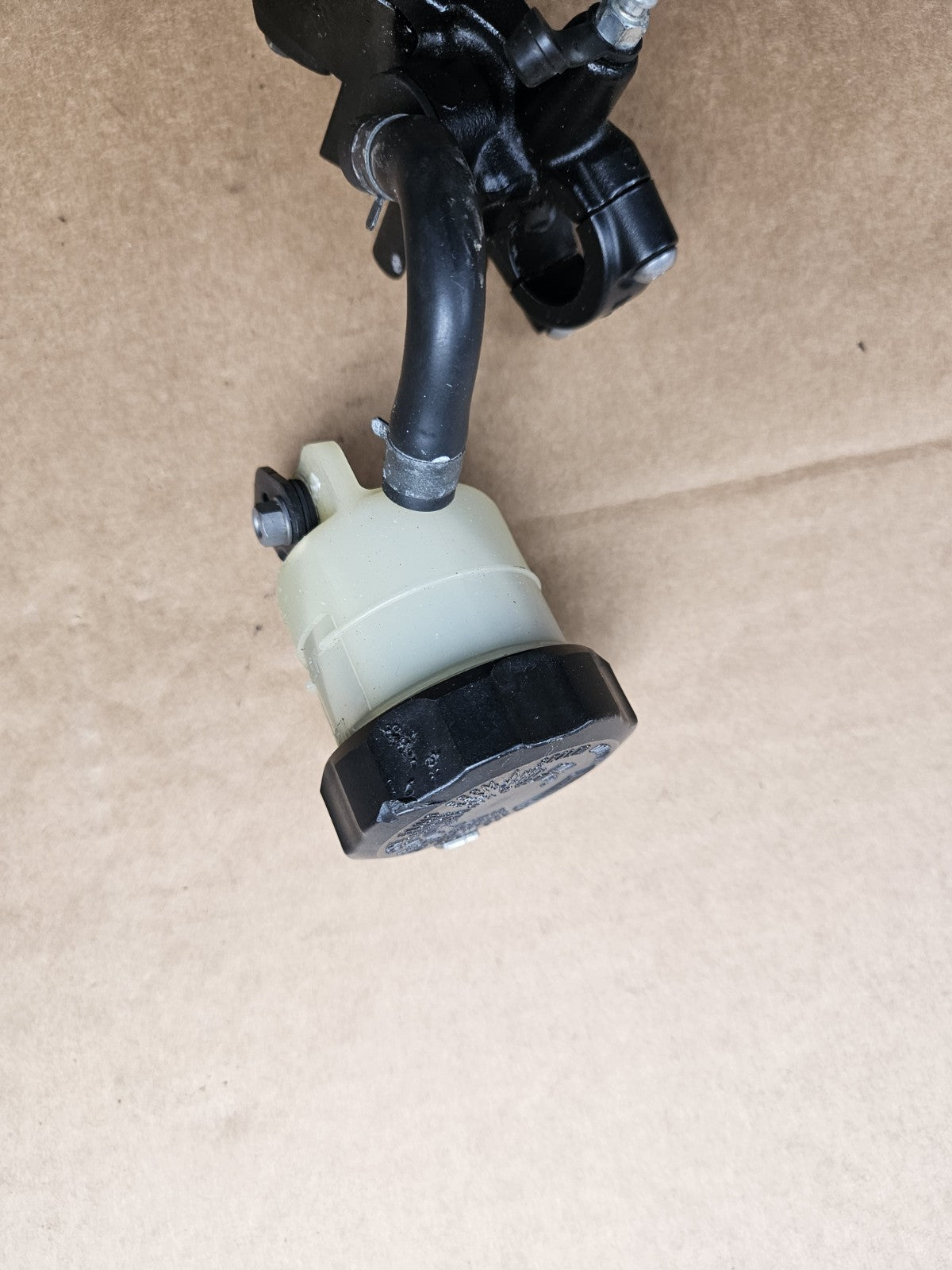 2010-2014 2014 BMW S1000RR S1000 OEM Front Brake Master Cylinder Reservoir