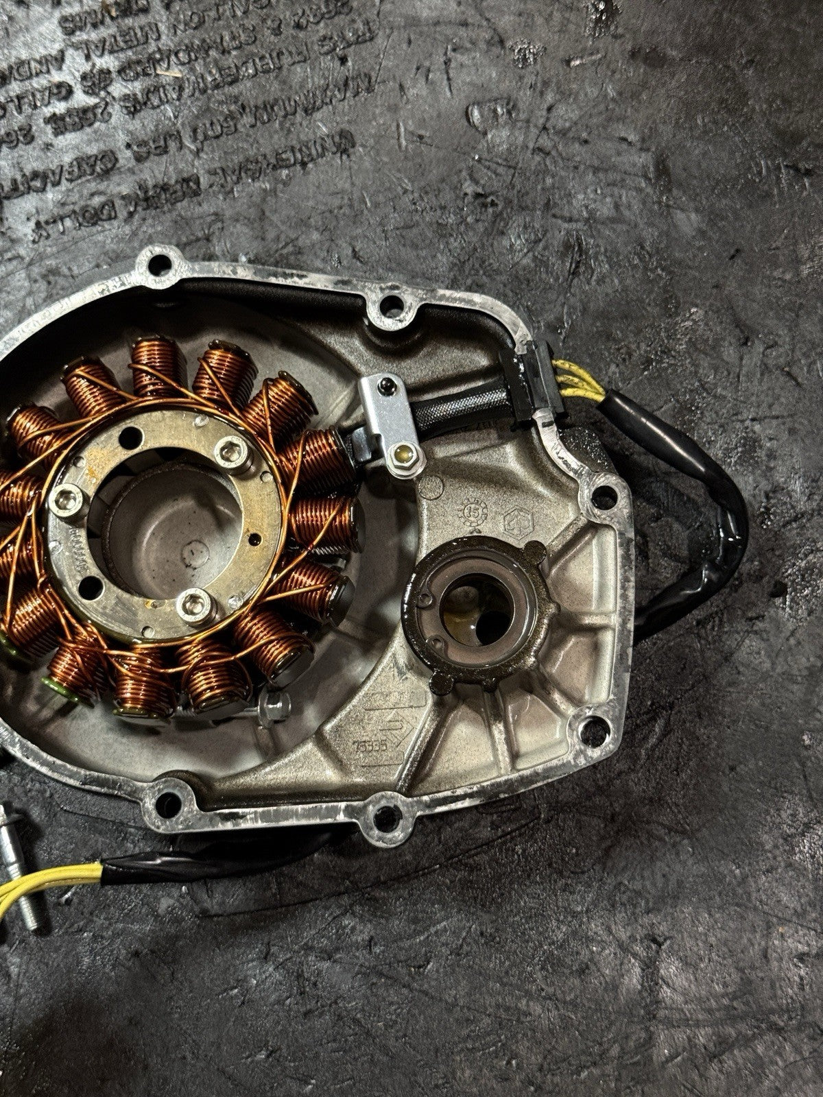 2015-2016 Aprilia RSV4 OEM Stator Generator Alternator Engine Cover Genuine5