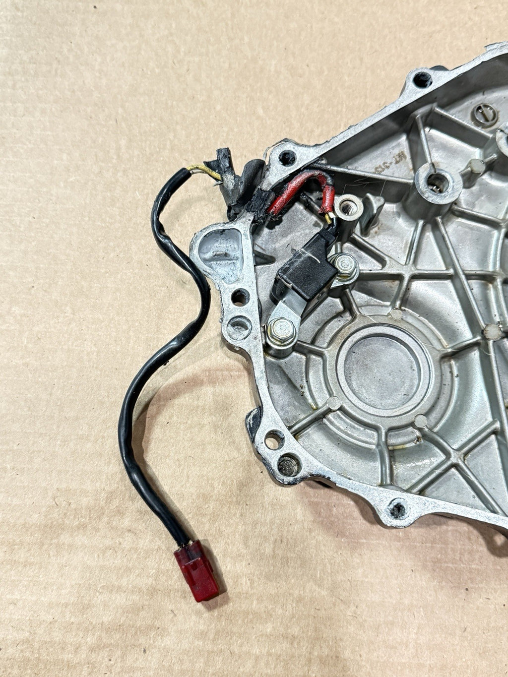 04-07 Honda CBR1000RR OEM Clutch Cover Engine Motor Right Side Case Housing