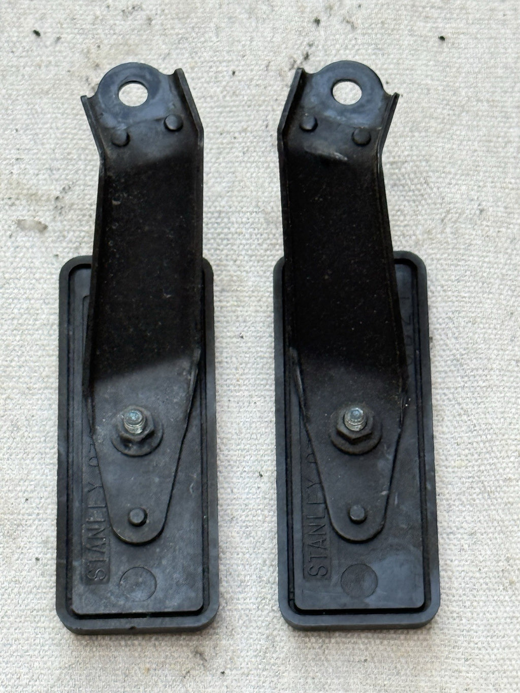 2007-2008 Yamaha YZF-R1 R1 OEM Front Side Reflector Bracket Pair 5VY-85122-00-004
