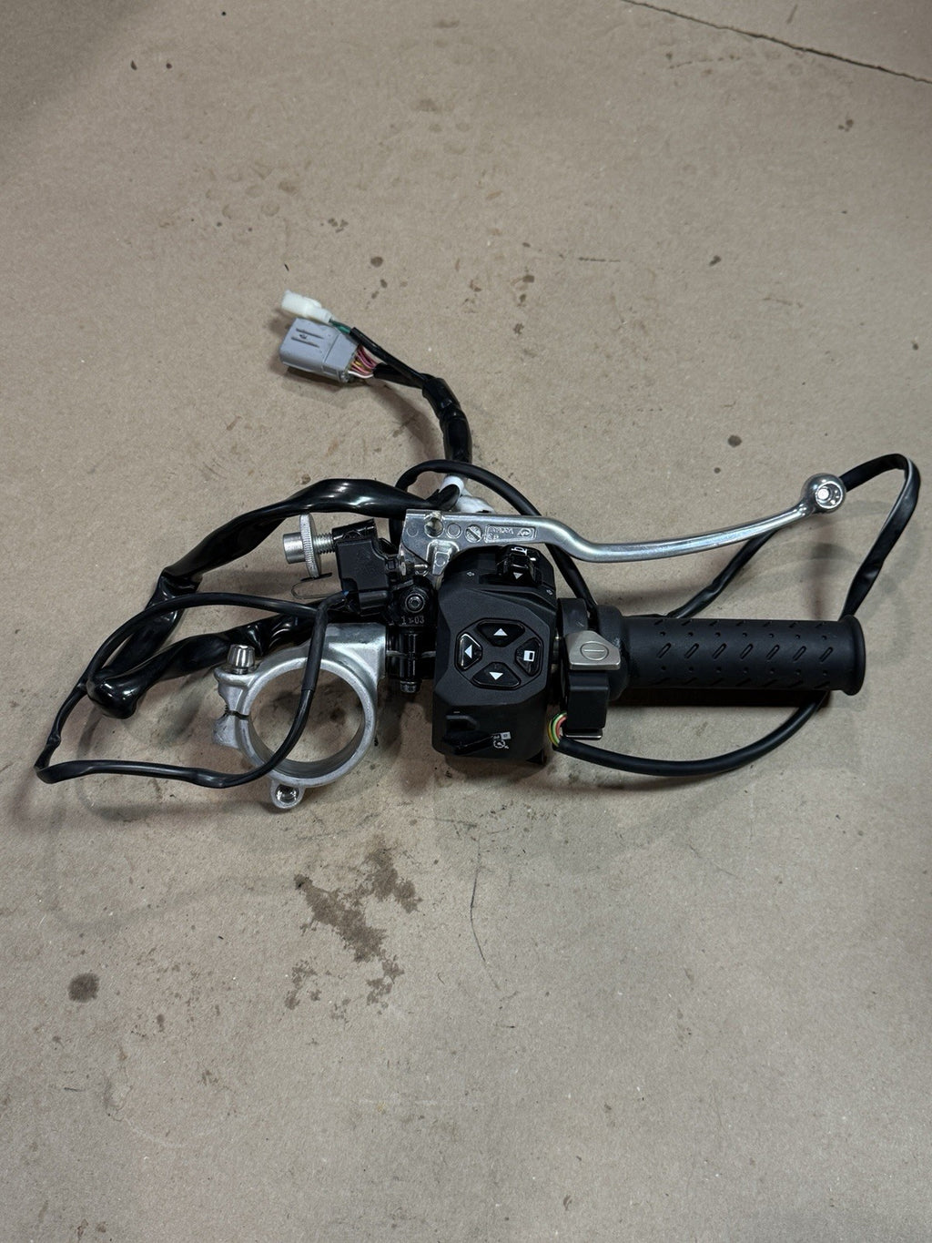 2021-2024 Aprilia RSV4 1100 Genuine OEM Left Clip-On Handlebar w Switches Tested