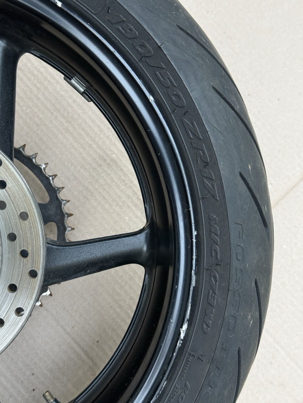 2007-2008 Yamaha YZF-R1 R1 OEM Rear Wheel Rim Hub Assembly 4C8 Genuine Factory17