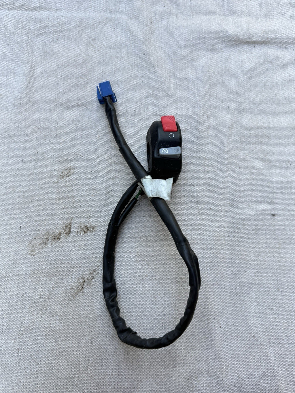 2007-2008 Yamaha YZF-R1 R1 OEM Right Clip-On Handle Bar Kill Start Switch 4C80