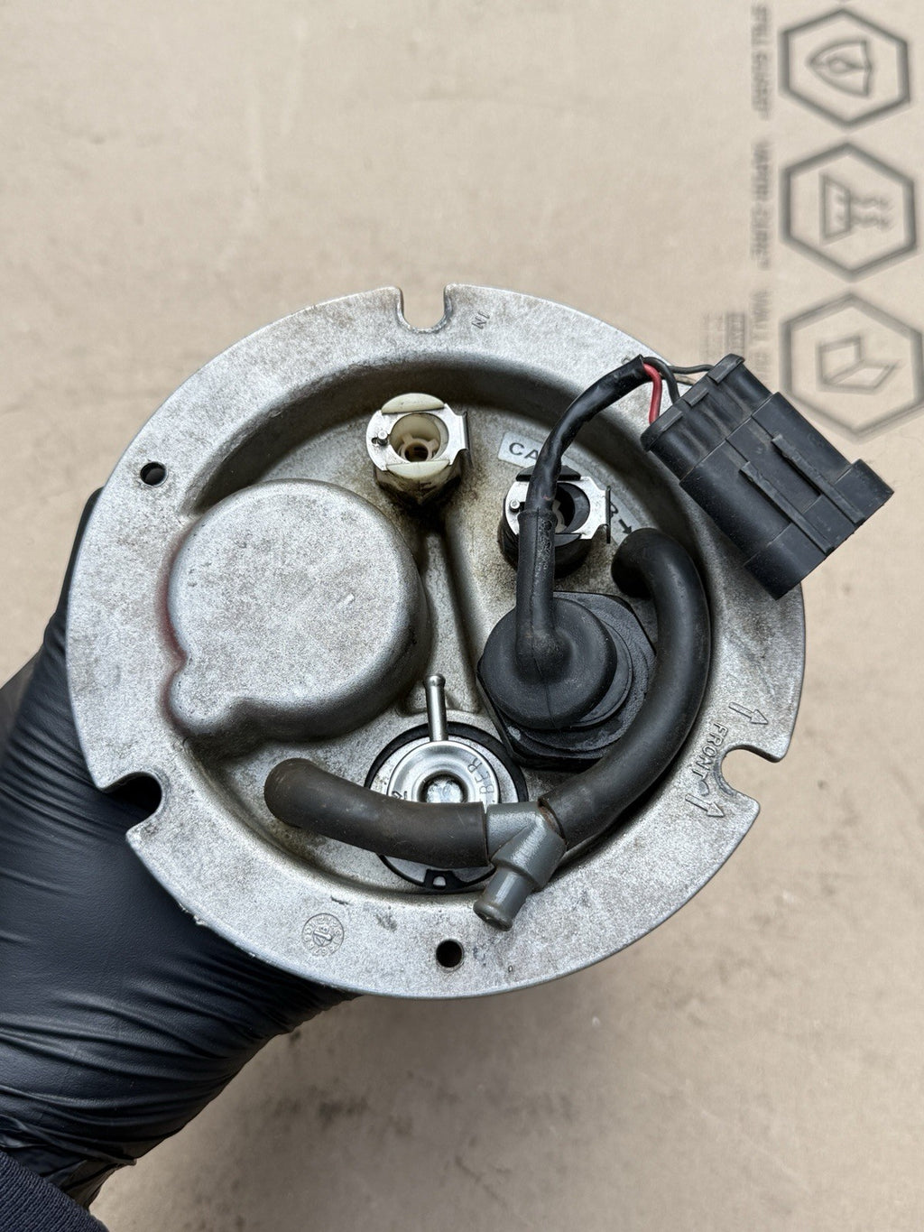 94-04 Ducati 748 916 996 998 OEM Fuel Tank Petrol Pump Flange Sender Regulator