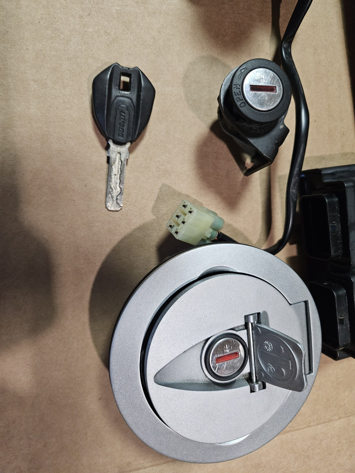 15-17 Ducati Panigale 1299 Speedometer Gauges ECU Ignition Switch Key Set OEM