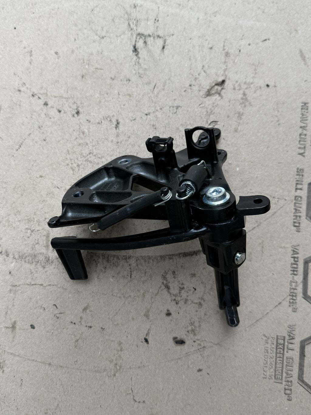 2017-2025 Suzuki GSXR1000 GSXR1000R OEM Rearsets Brake Shift Foot Pegs Pair4
