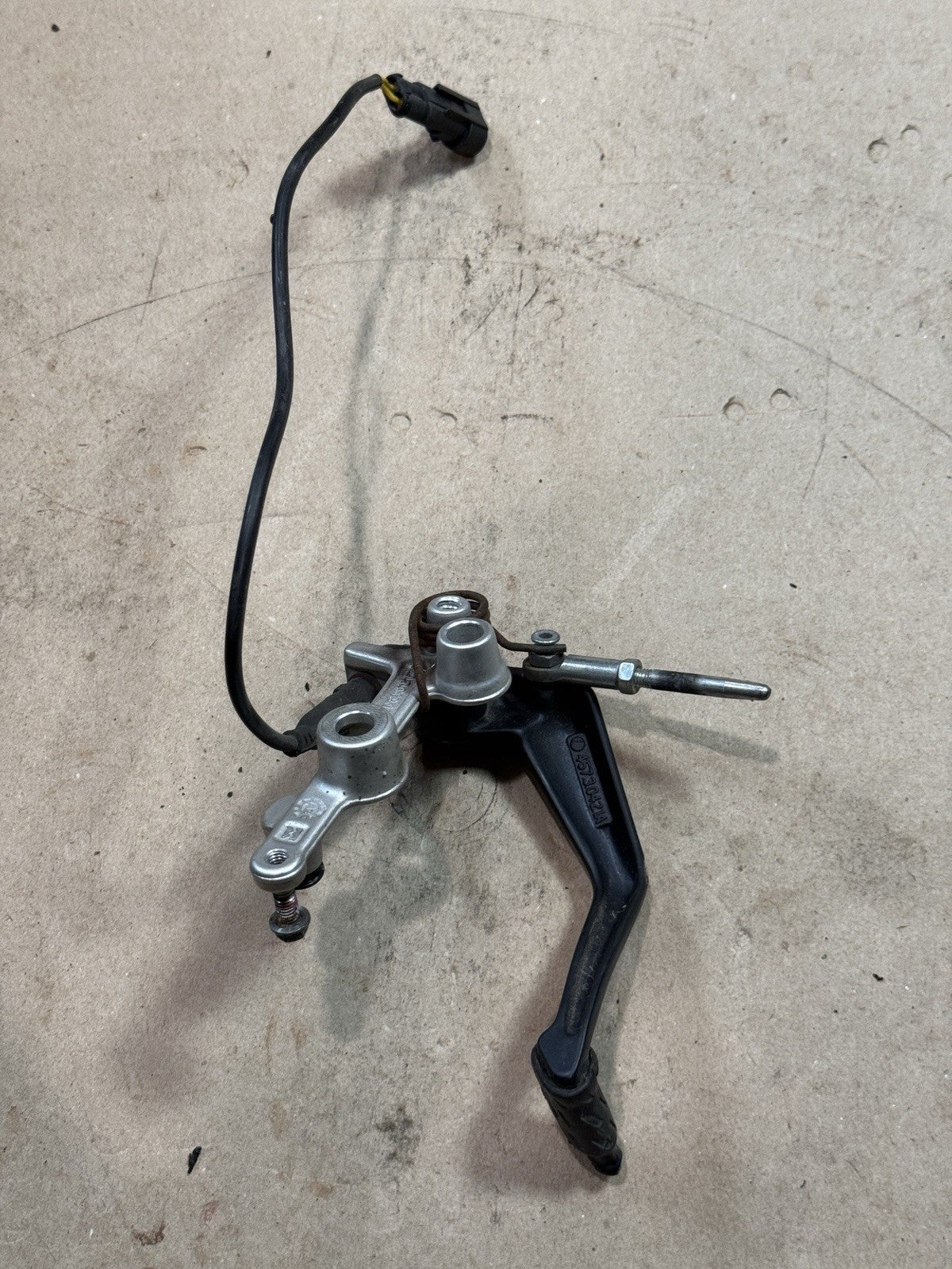 Ducati 848 Evo 1098 1198 1198R Rear Brake Lever Pedal OEM BENT DAMAGED 45720421A