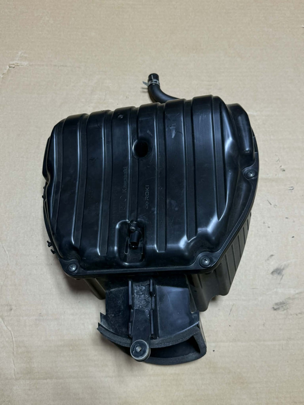 19-23 2023 Kawasaki Ninja ZX6R ZX636 OEM Airbox Air Intake Filter Box Assembly