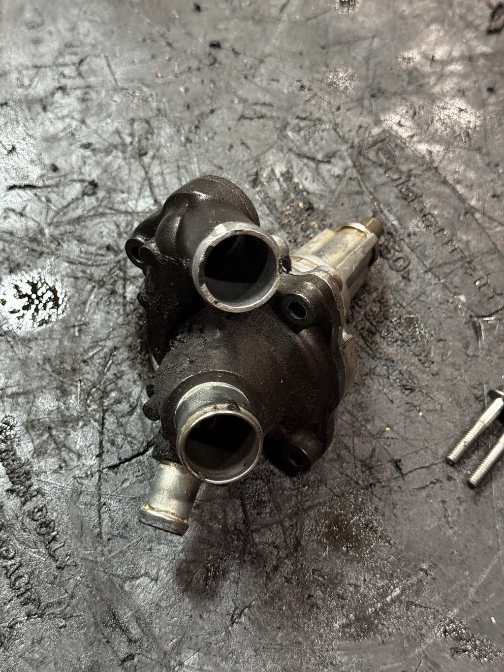 2008-2011 Honda CBR1000RR OEM Engine Motor Water Pump Cooling System Tested0