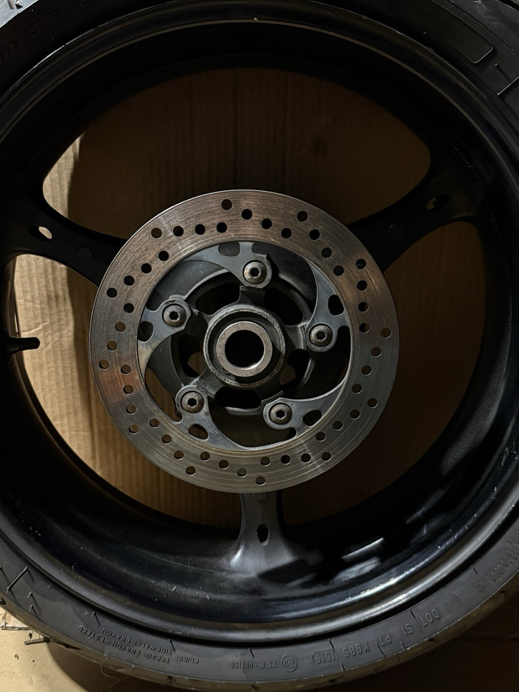 06-07 SUZUKI GSXR 600 750 WHEELS FRONT REAR RIM ROTORS SPROCKET HUB BLACK10