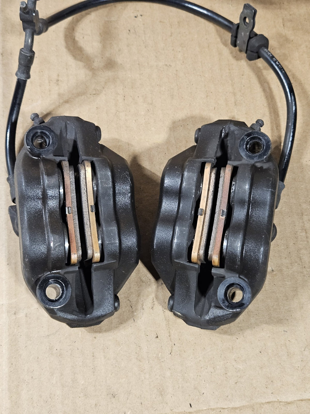 2006 Honda CBR1000RR Front Brake Assembly Complete OEM 45530MEL006 2006-200711