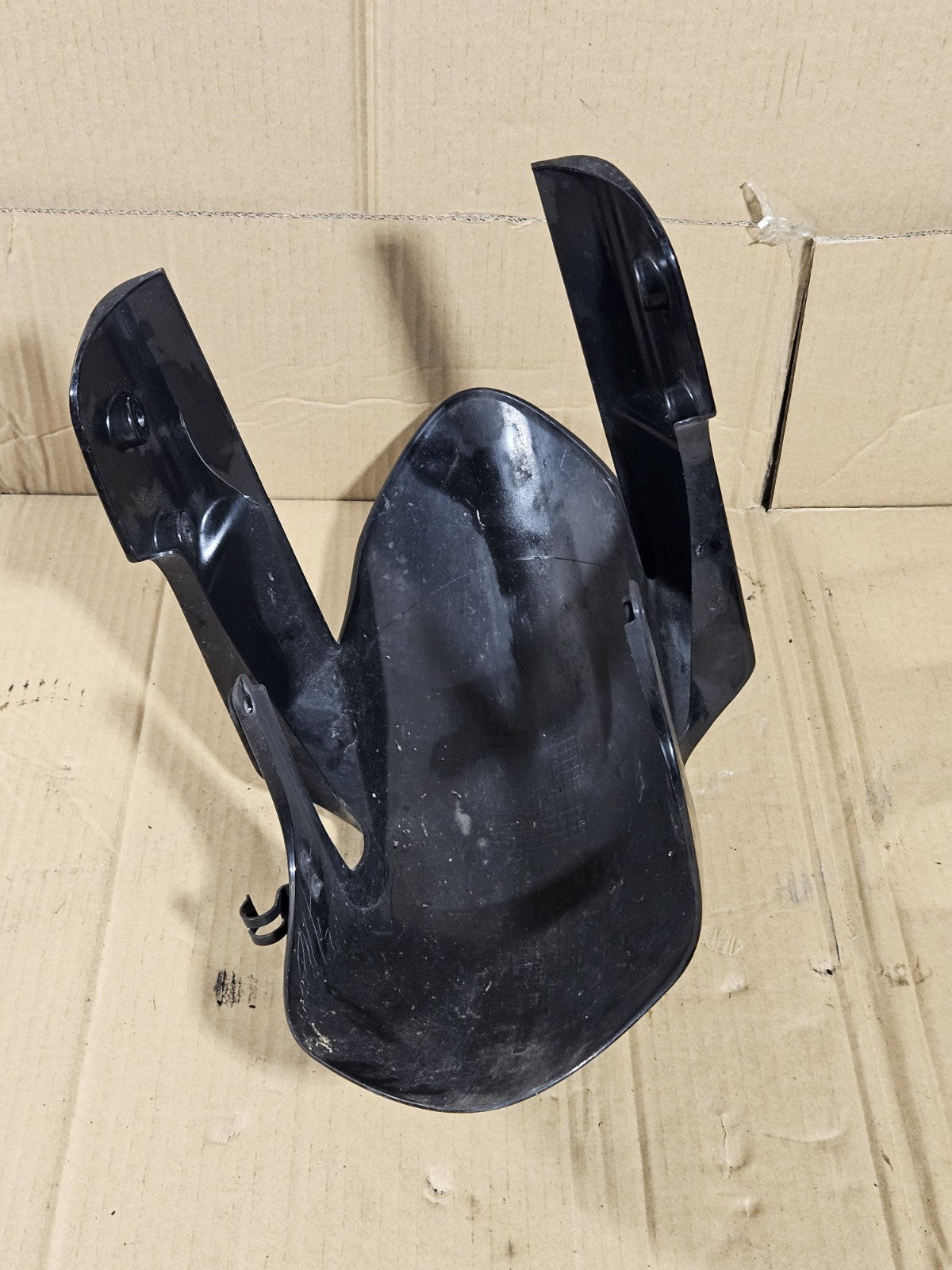 2006 2007 Suzuki GSXR600 Front Fender OEM 6311101H00 Mudguard3