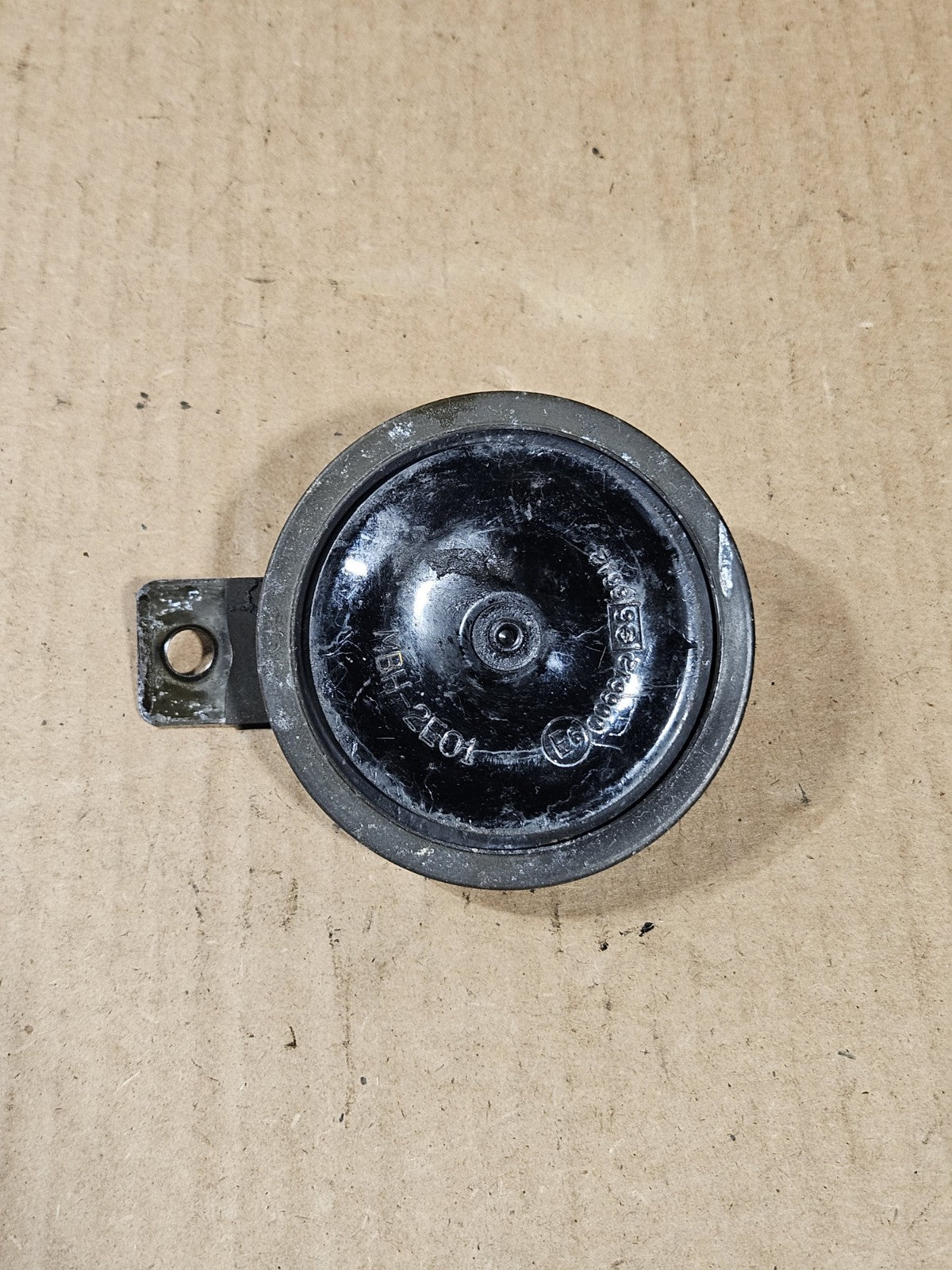 2006 2007 Honda CBR1000RR Horn OEM 38110MBB000 2006 Honda CBR 1000 Motorcycle2