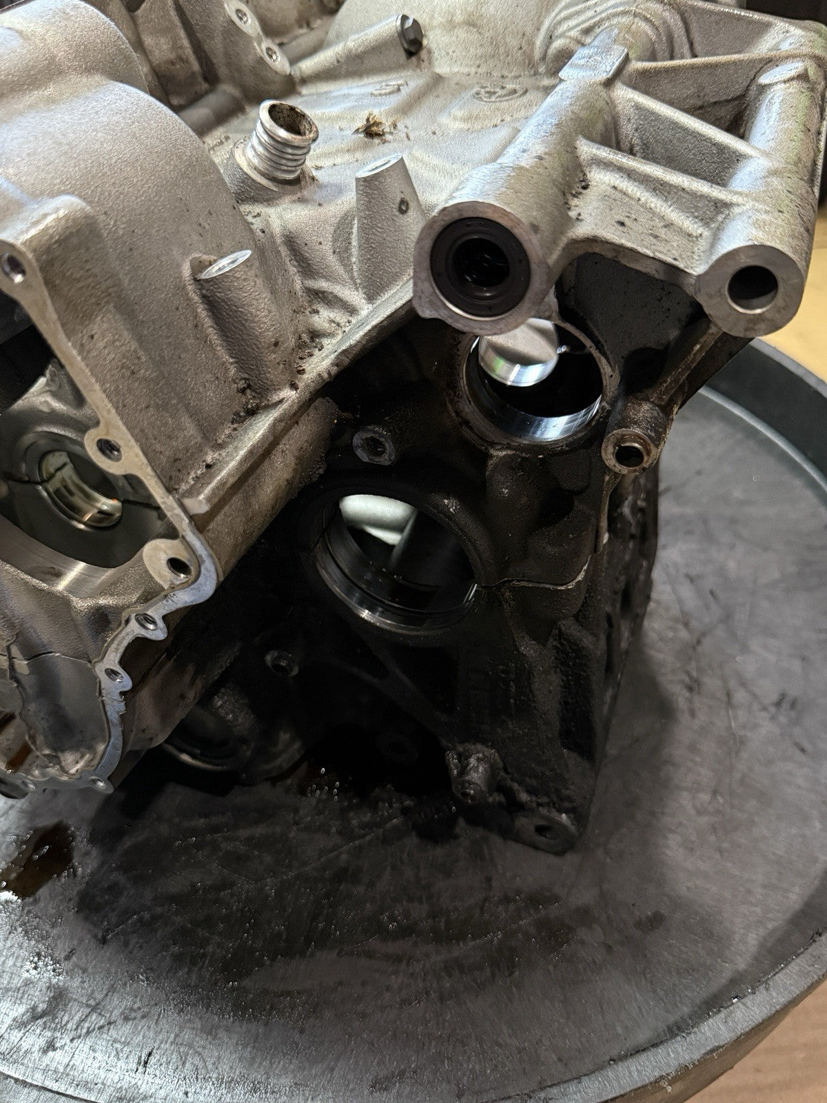 2009-2018 BMW S1000RR K46 OEM Engine Crankcase Block Motor Housing 1100856153411