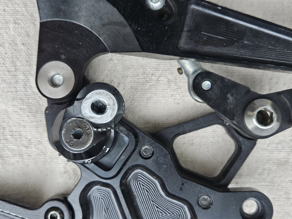 2016-2020 Kawasaki Ninja ZX10R ZX10RR Vortex 2.0 Rearset LH Shifter Side RS403K1