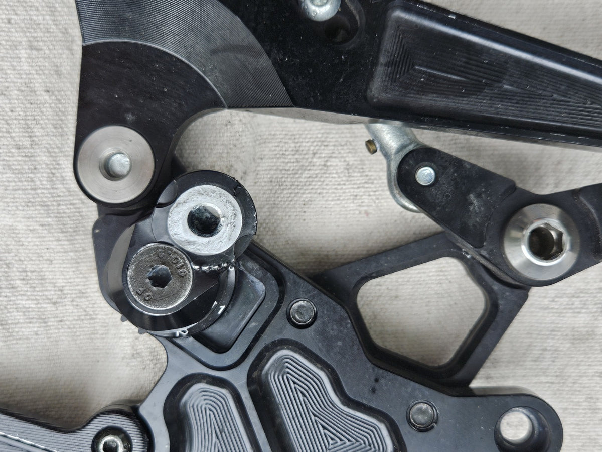2016-2020 Kawasaki Ninja ZX10R ZX10RR Vortex 2.0 Rearset LH Shifter Side RS403K1