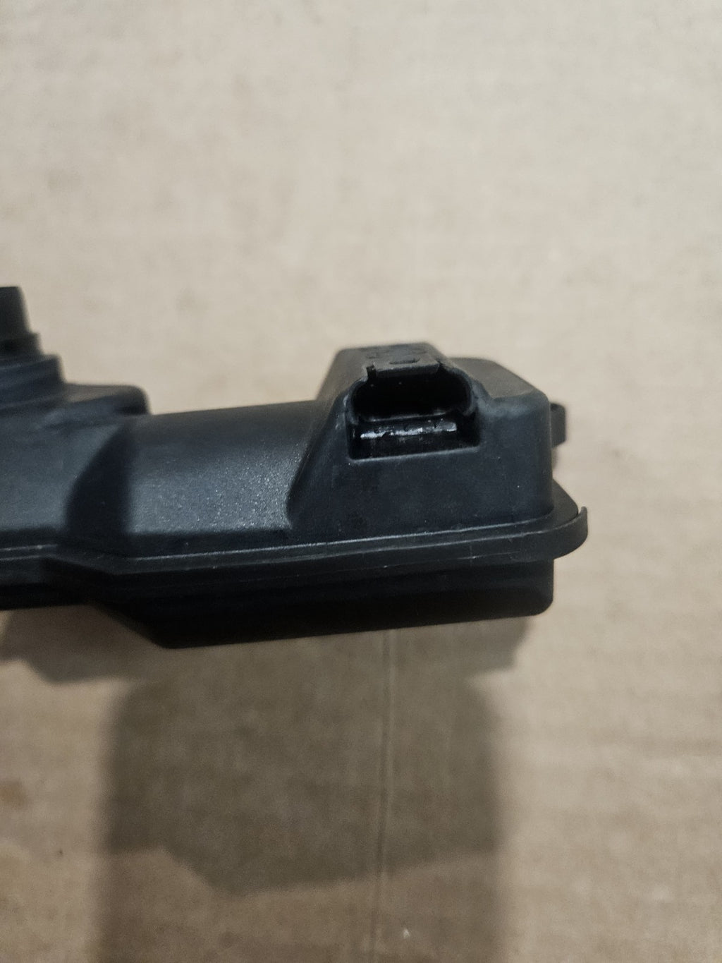 2015-2018 BMW S1000RR OEM Airbox Intake Servo Control Module