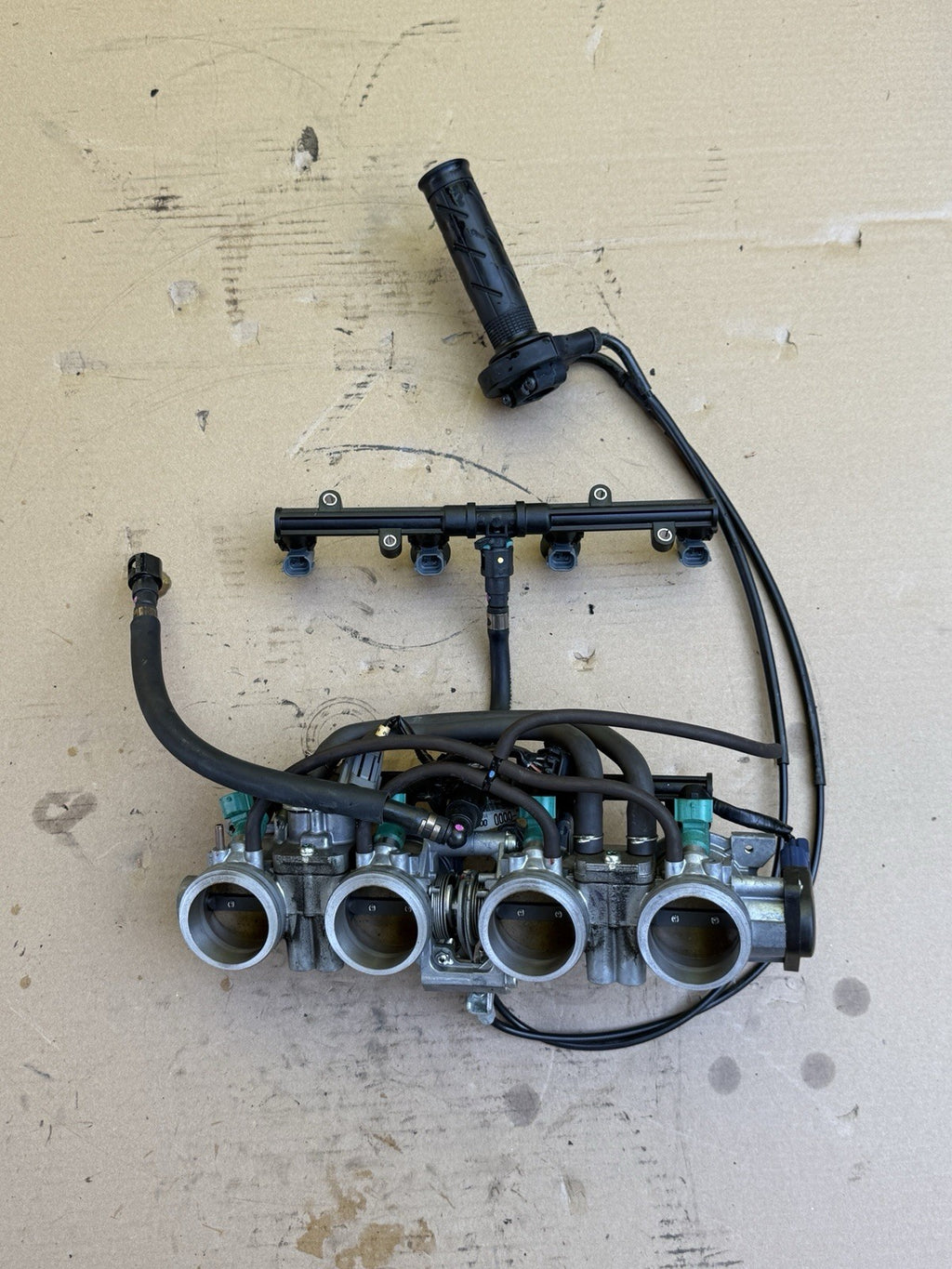 2008-2016 Honda CBR1000RR OEM Throttle Body Bodies Fuel Injectors 16460-MFL-00310