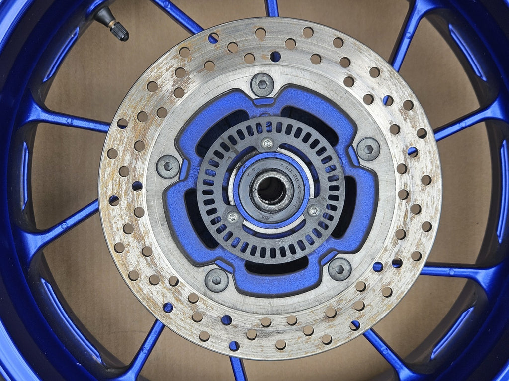 2022 22-25 Yamaha YZF-R7 YZFR7 Rear Wheel Blue Rim Set OEM Rear Rim6