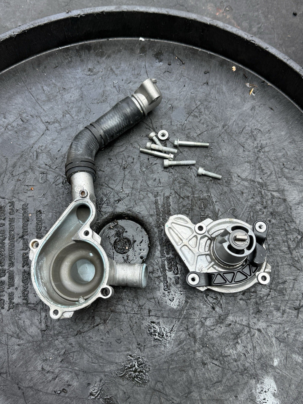 2021-2024 Aprilia RSV4 1100 OEM Engine Water Pump Impeller Housing Assembly5