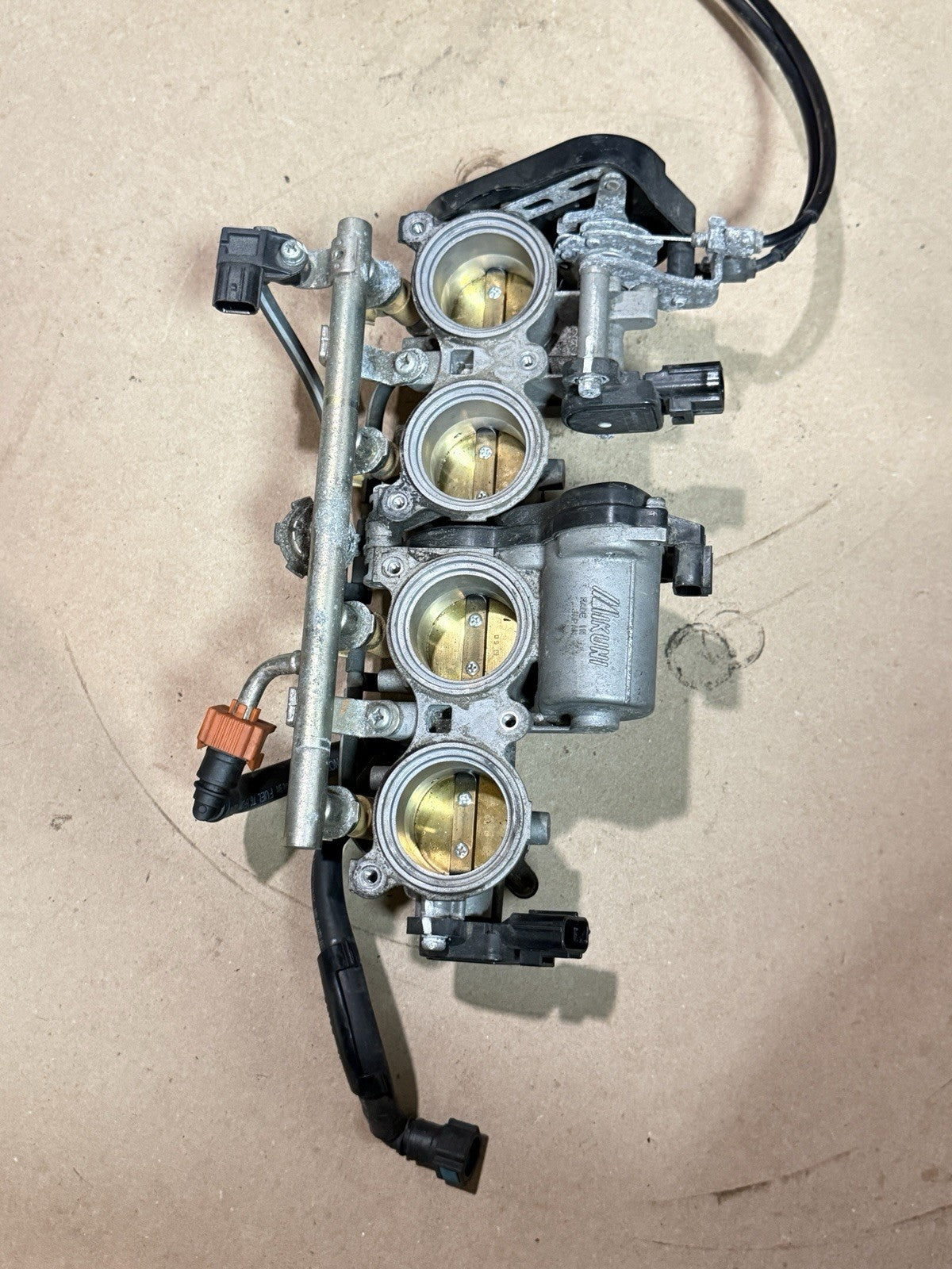 08-16 2009 Yamaha YZF R6 OEM Throttle Body Bodies Fuel Injectors Assembly Set