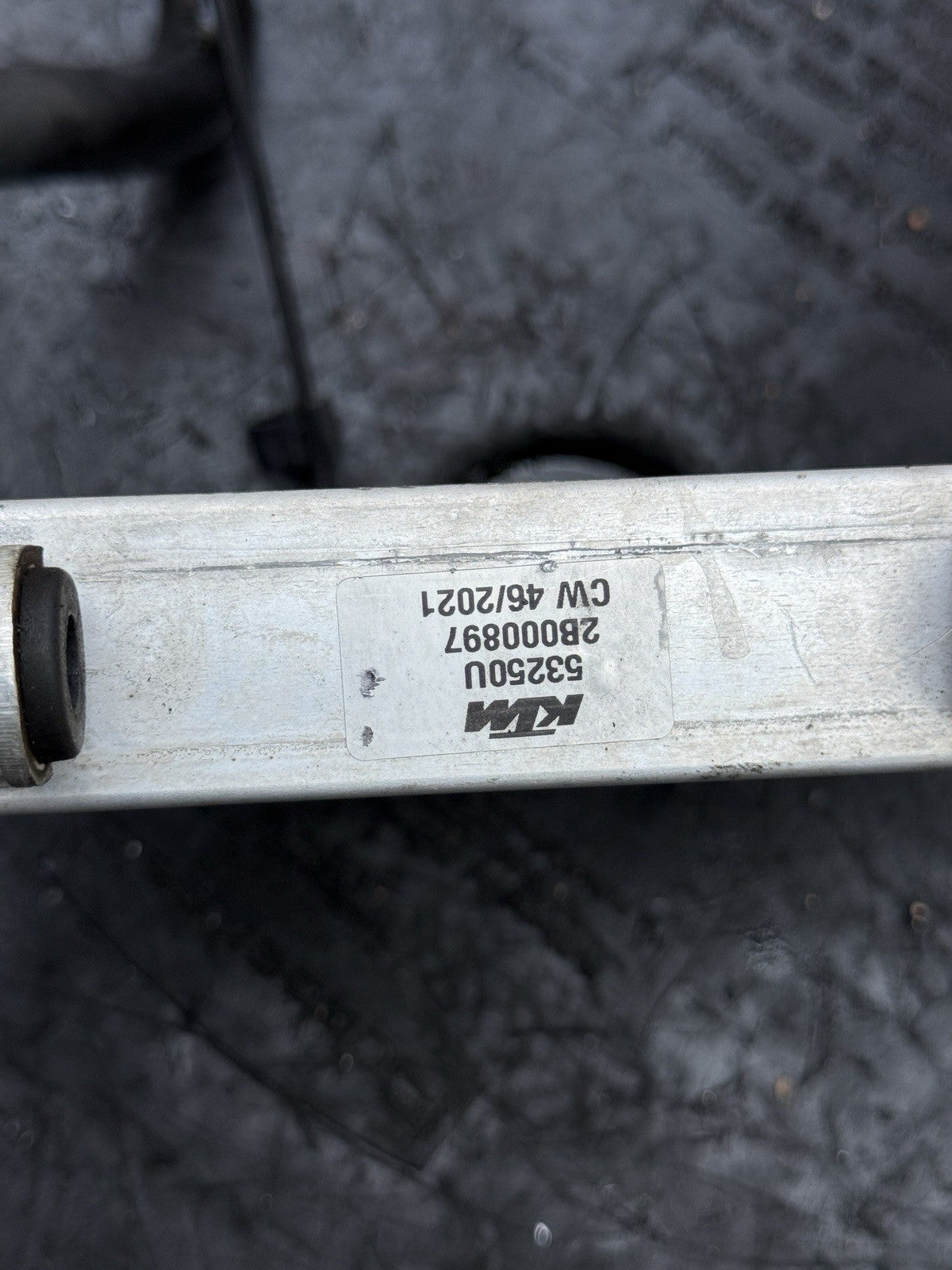 21-25  Aprilia RSV4 1100 Tuono OEM Lower Engine Motor Oil Cooler Assembly8