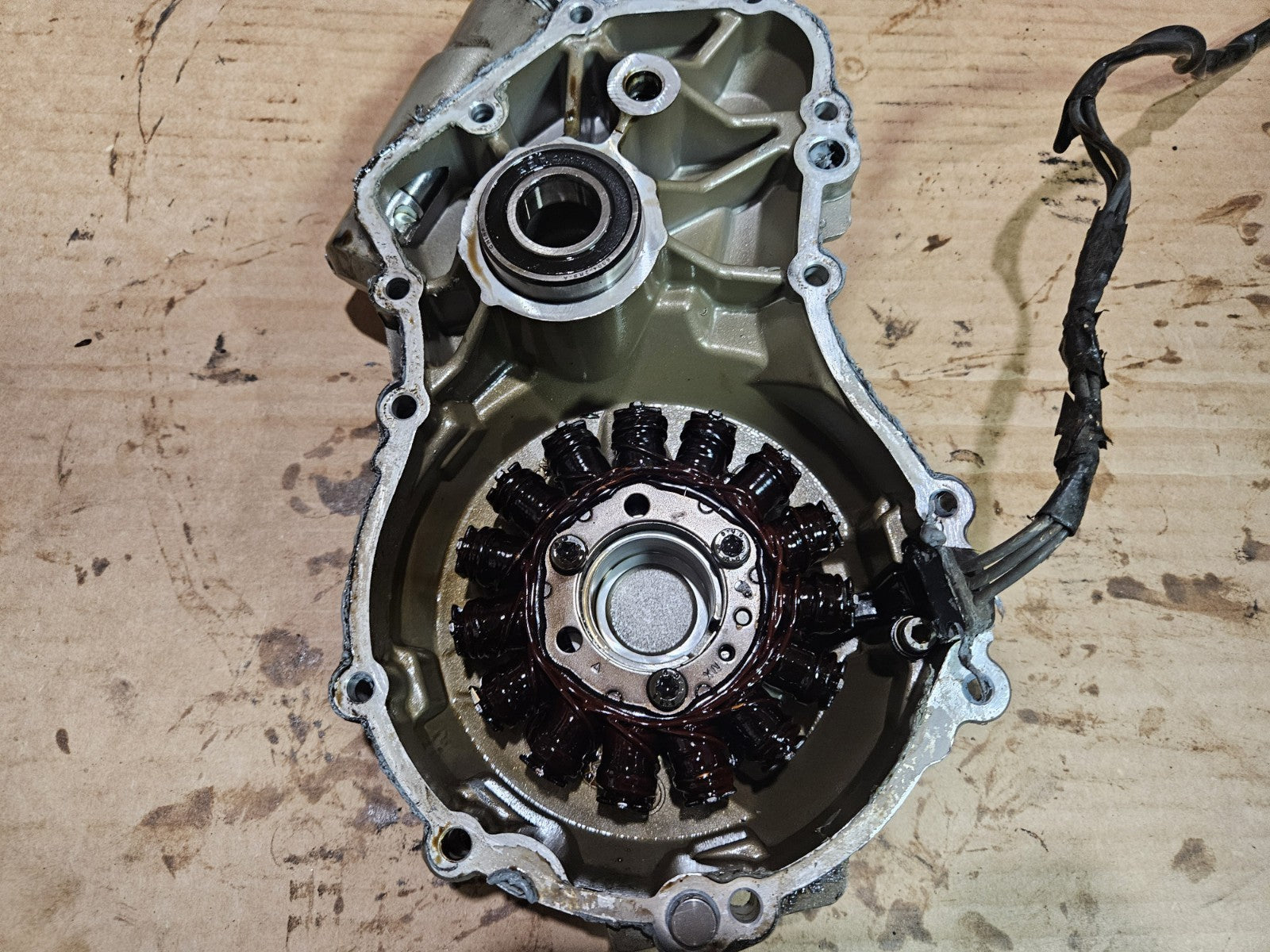 09-19 2014 BMW S1000RR OEM Engine Stator Generator Magneto Cover Left Case Cover