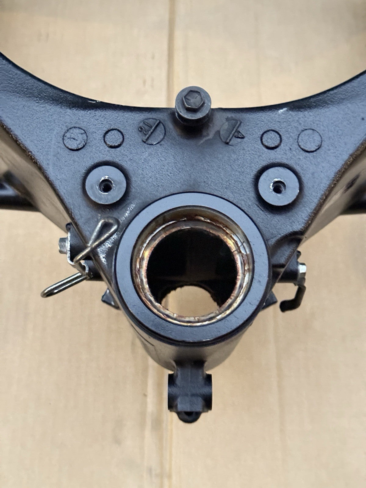 2011-2025 Suzuki GSXR750 GSX-R750 GSXR 750 OEM Main Frame Chassis Straight Clean2