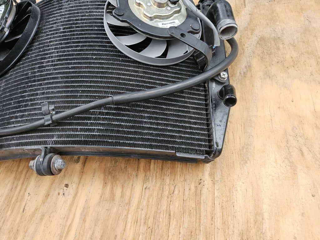 2008-2016 Yamaha YZF-R6 R6 OEM Radiator Cooling Fans Engine Cooler 13S-12461-009