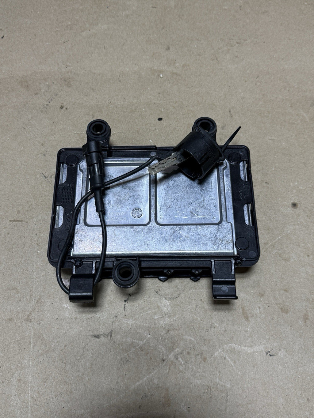 Genuine OEM Aprilia RSV4 R ECU ECM CDI Computer Control Unit Module 2015-2018