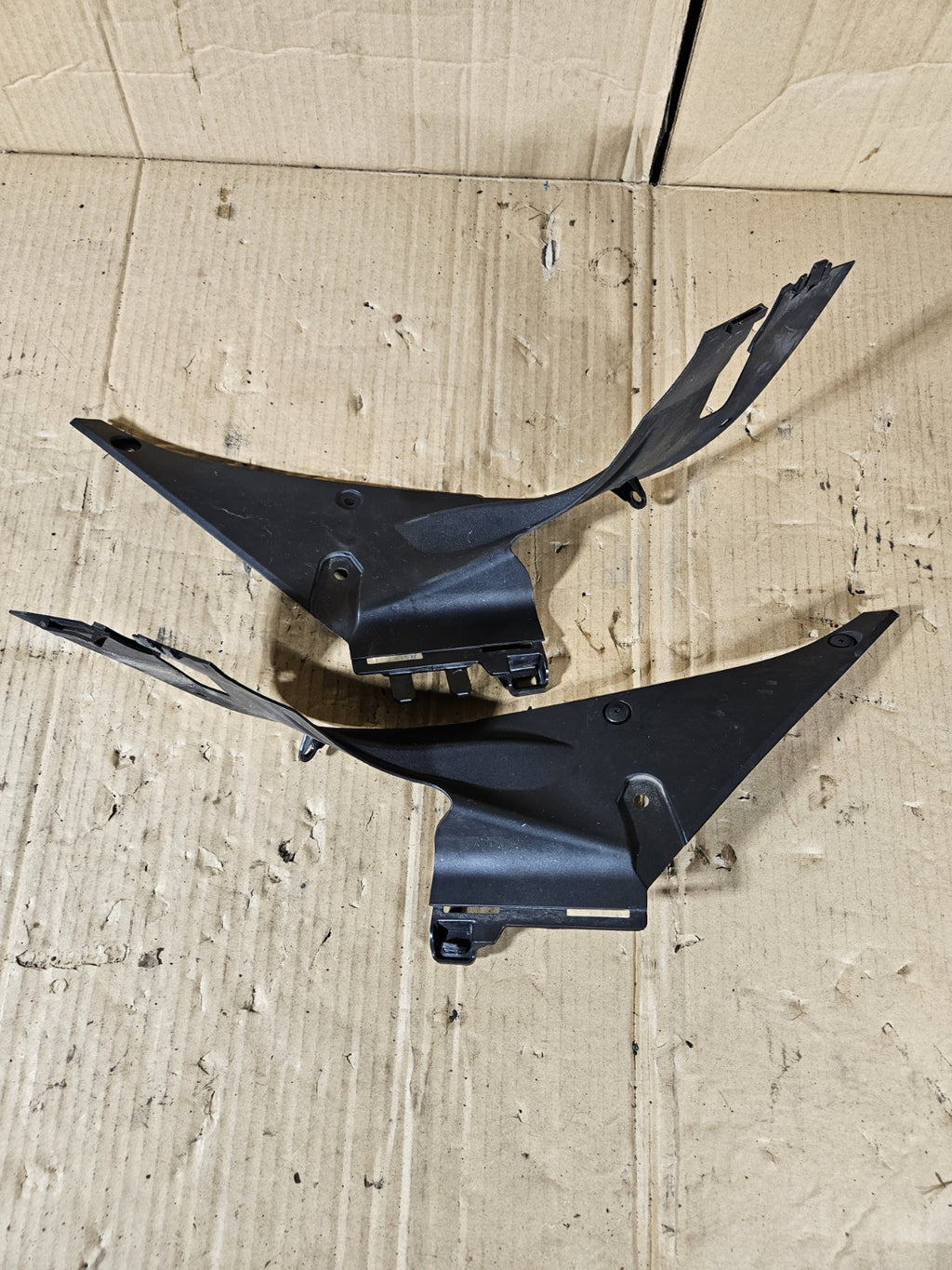 2013 Honda CBR600RR Front Dash Infill Left & Right Side Fairing OEM 2013-20205