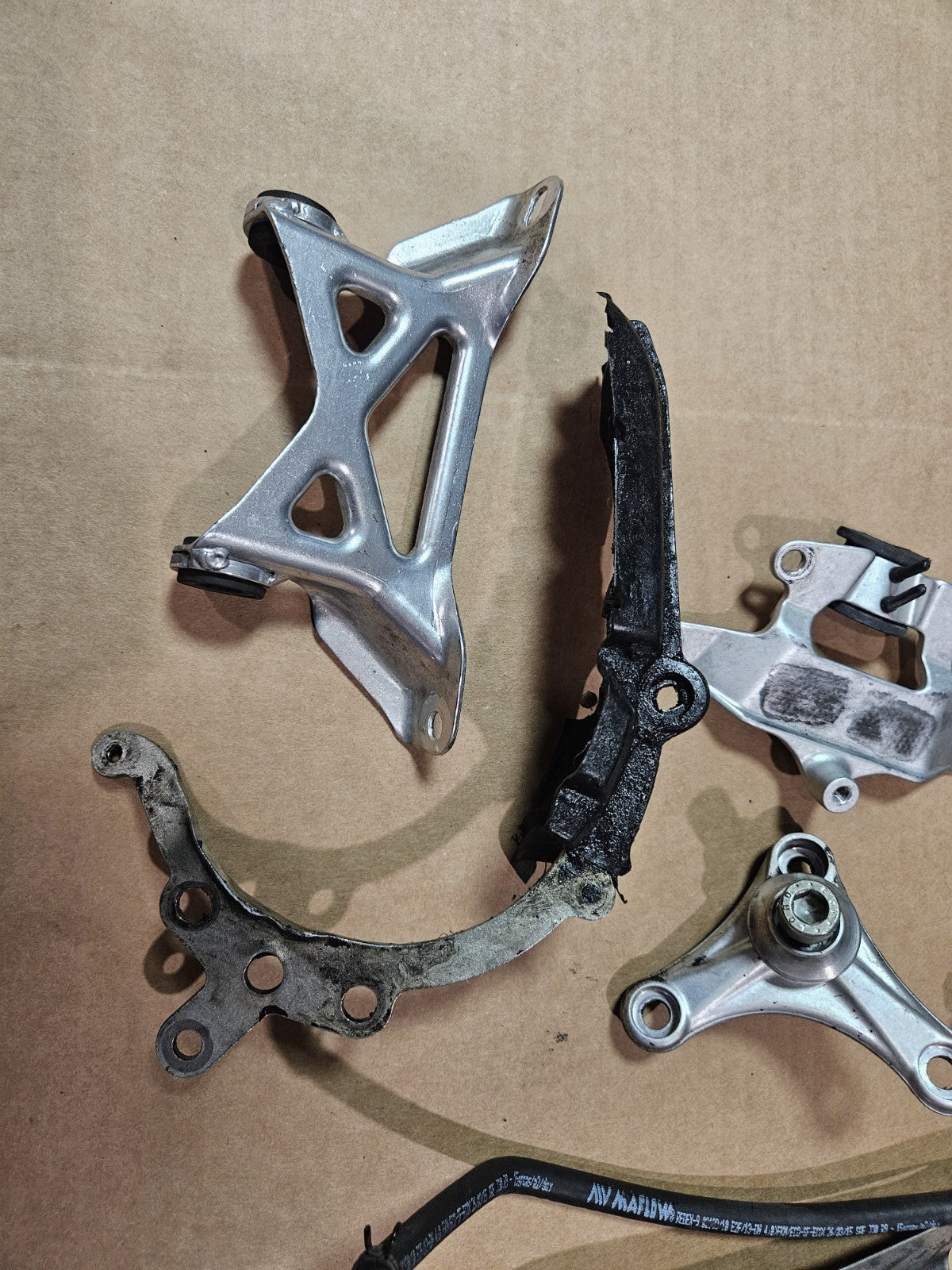 Ducati Panigale 1299 959 1199 899 V2 Rear Shock Mount Brackets Ignition