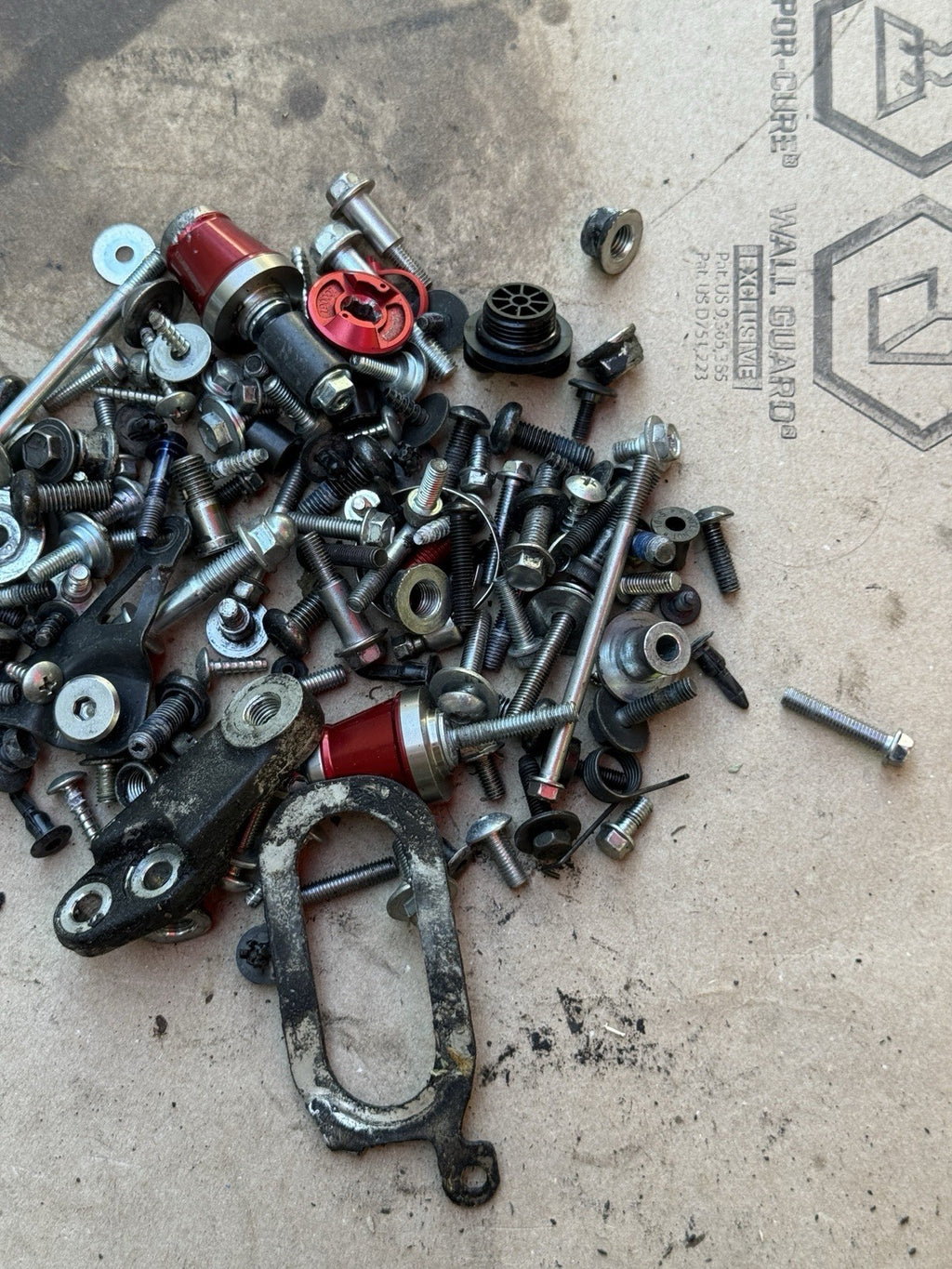 2017-2025 Suzuki GSXR1000 GSXR1000R OEM Misc Bolts Nuts Screws Hardware Kit Set7