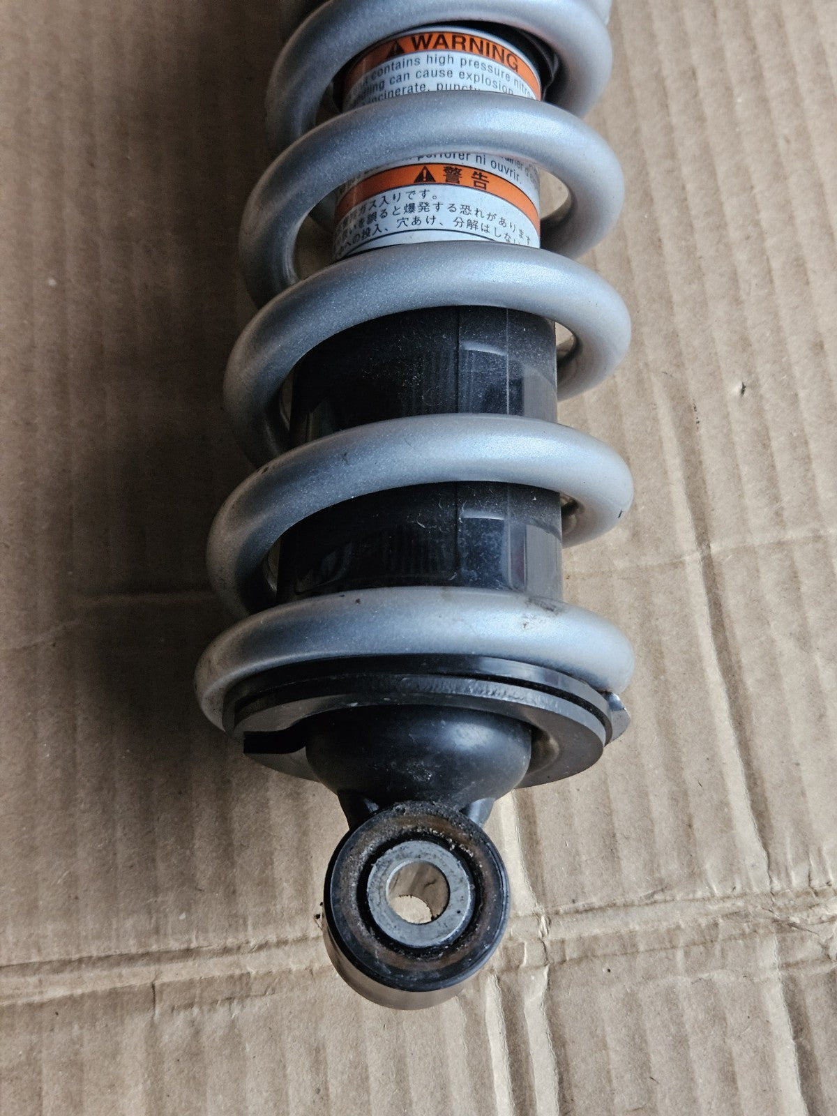 17-21 Kawasaki Ninja 650 Z650 EX650 ER650 OEM Rear Shock Absorber 45014-0565-45810